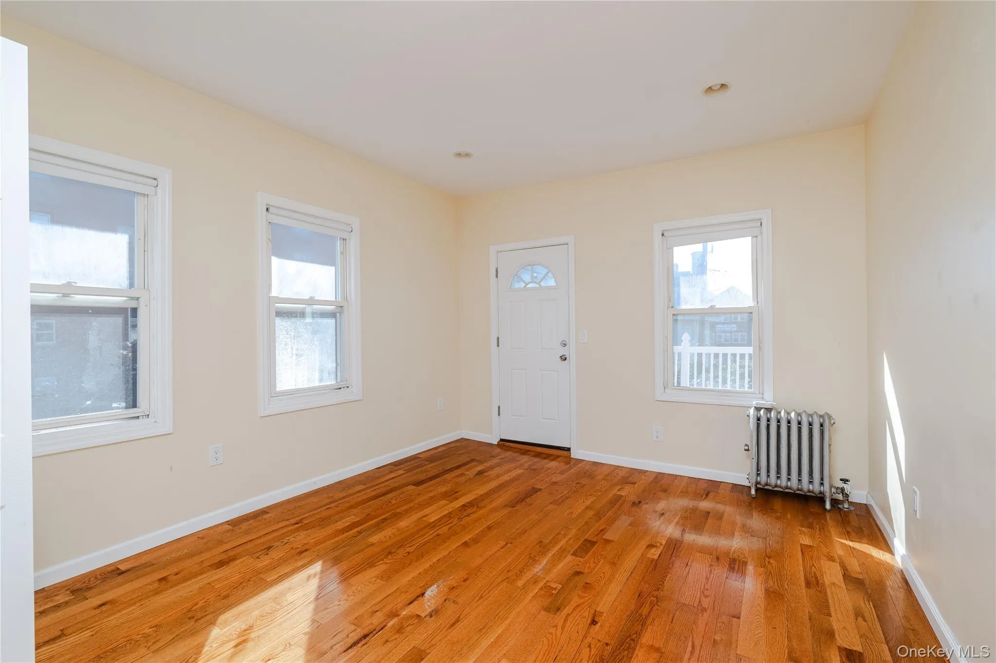 128 Market Street, Long Beach, NY, 2 Bedrooms Bedrooms, 4 Rooms Rooms,1 BathroomBathrooms,Residential Lease,For Rent,Market,0,1028199 128 Market Street, Long Beach, NY, 2 Bedrooms Bedrooms, 4 Rooms Rooms,1 BathroomBathrooms,Residential Lease,For Rent,Market,0,1028199