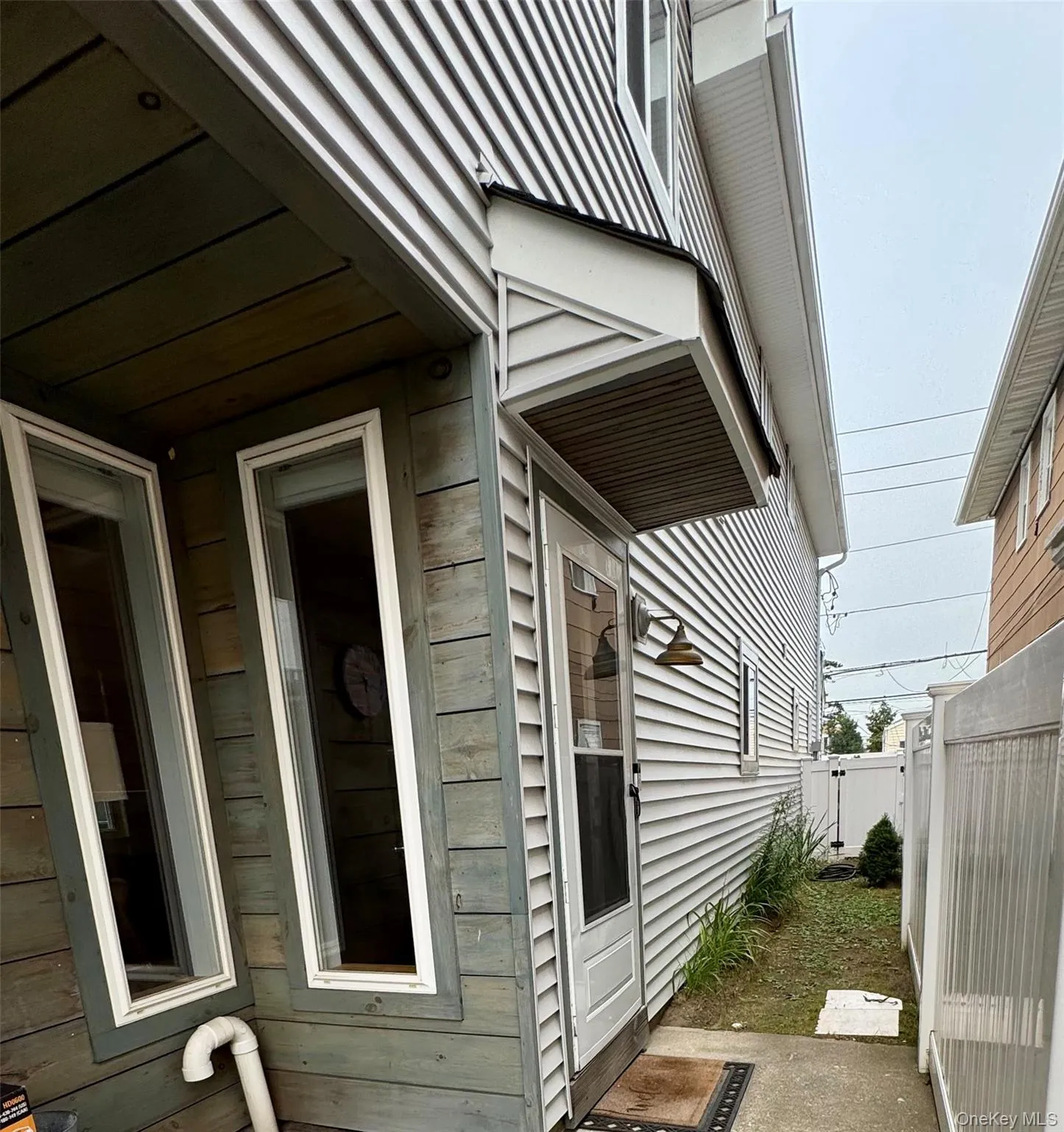 717 Walnut Street, Long Beach, NY, 3 Bedrooms Bedrooms, 6 Rooms Rooms,2 BathroomsBathrooms,Residential Lease,For Rent,Walnut,0,1028201 717 Walnut Street, Long Beach, NY, 3 Bedrooms Bedrooms, 6 Rooms Rooms,2 BathroomsBathrooms,Residential Lease,For Rent,Walnut,0,1028201
