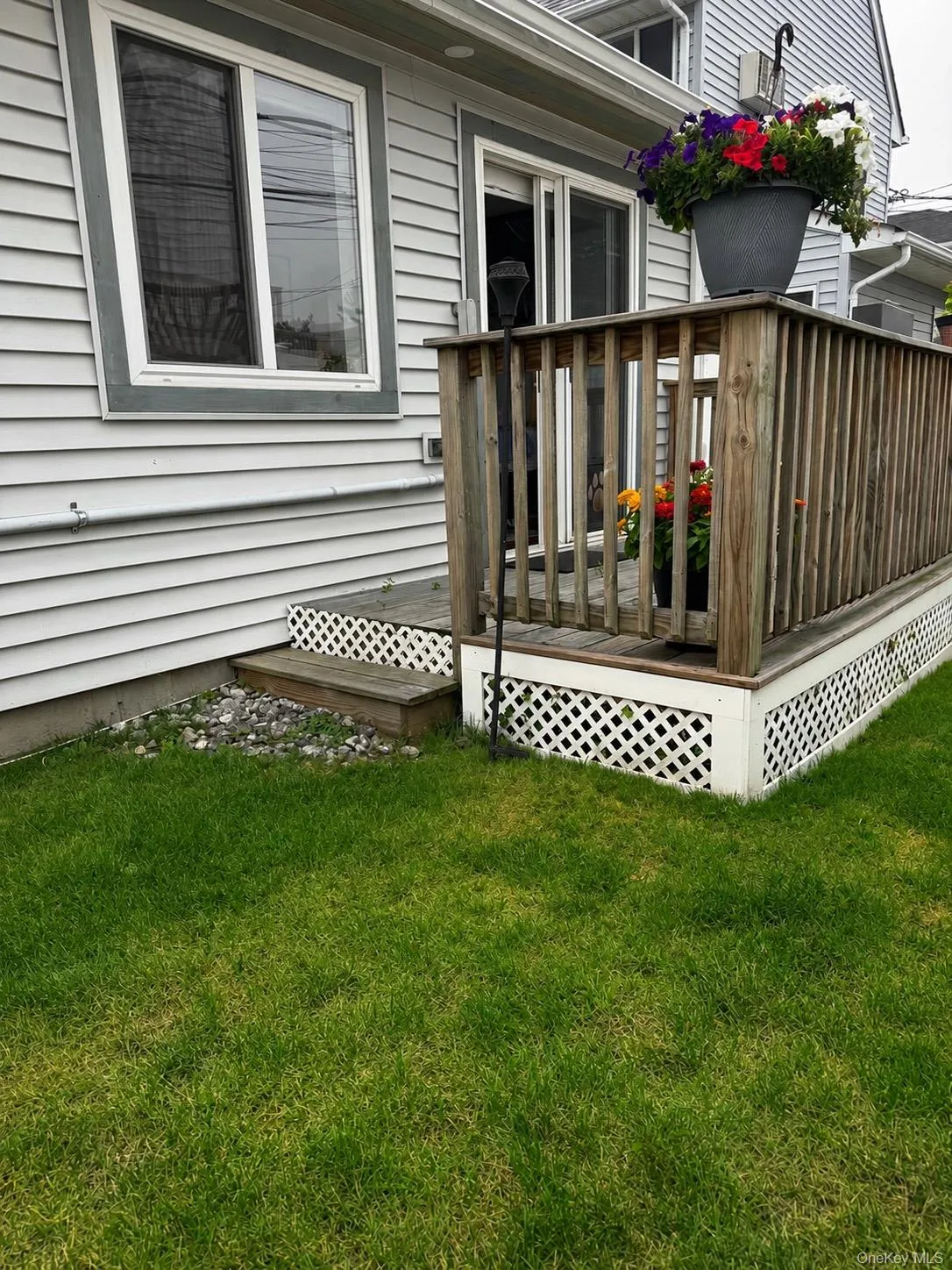 717 Walnut Street, Long Beach, NY, 3 Bedrooms Bedrooms, 6 Rooms Rooms,2 BathroomsBathrooms,Residential Lease,For Rent,Walnut,0,1028201 717 Walnut Street, Long Beach, NY, 3 Bedrooms Bedrooms, 6 Rooms Rooms,2 BathroomsBathrooms,Residential Lease,For Rent,Walnut,0,1028201
