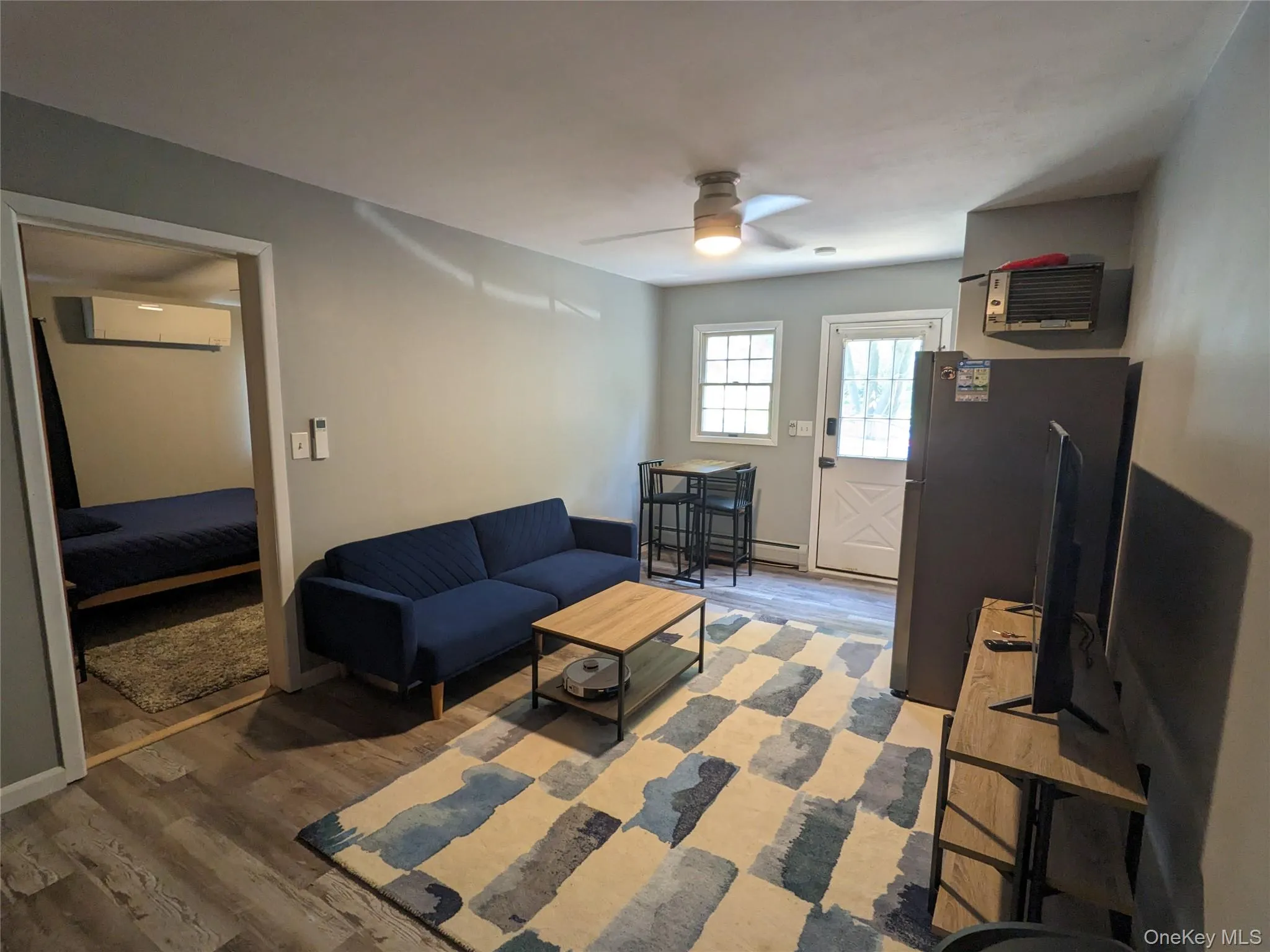 1BR apartment 1BR apartment