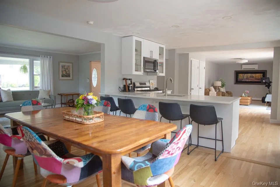 206 Central Avenue, Orangetown, NY, 5 Bedrooms Bedrooms, 15 Rooms Rooms,3 BathroomsBathrooms,Residential,For Rent,Central,0,1028203 206 Central Avenue, Orangetown, NY, 5 Bedrooms Bedrooms, 15 Rooms Rooms,3 BathroomsBathrooms,Residential,For Rent,Central,0,1028203