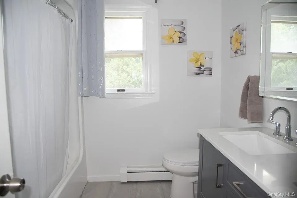 Hall bathroom with tub Hall bathroom with tub