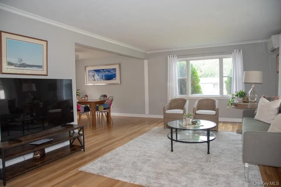 206 Central Avenue, Orangetown, NY, 5 Bedrooms Bedrooms, 15 Rooms Rooms,3 BathroomsBathrooms,Residential,For Rent,Central,0,1028203 206 Central Avenue, Orangetown, NY, 5 Bedrooms Bedrooms, 15 Rooms Rooms,3 BathroomsBathrooms,Residential,For Rent,Central,0,1028203
