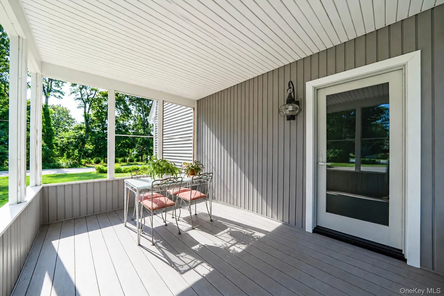 16 Foster Crossing, Southampton, NY, 3 Bedrooms Bedrooms, 8 Rooms Rooms,2 BathroomsBathrooms,Residential,For Rent,Foster,0,1028206 16 Foster Crossing, Southampton, NY, 3 Bedrooms Bedrooms, 8 Rooms Rooms,2 BathroomsBathrooms,Residential,For Rent,Foster,0,1028206