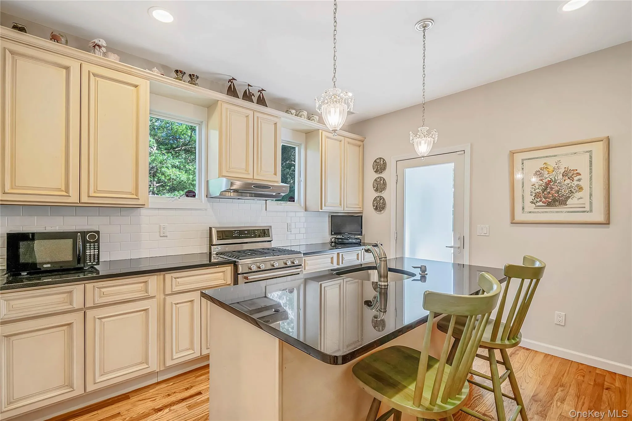 16 Foster Crossing, Southampton, NY, 3 Bedrooms Bedrooms, 8 Rooms Rooms,2 BathroomsBathrooms,Residential,For Rent,Foster,0,1028206 16 Foster Crossing, Southampton, NY, 3 Bedrooms Bedrooms, 8 Rooms Rooms,2 BathroomsBathrooms,Residential,For Rent,Foster,0,1028206