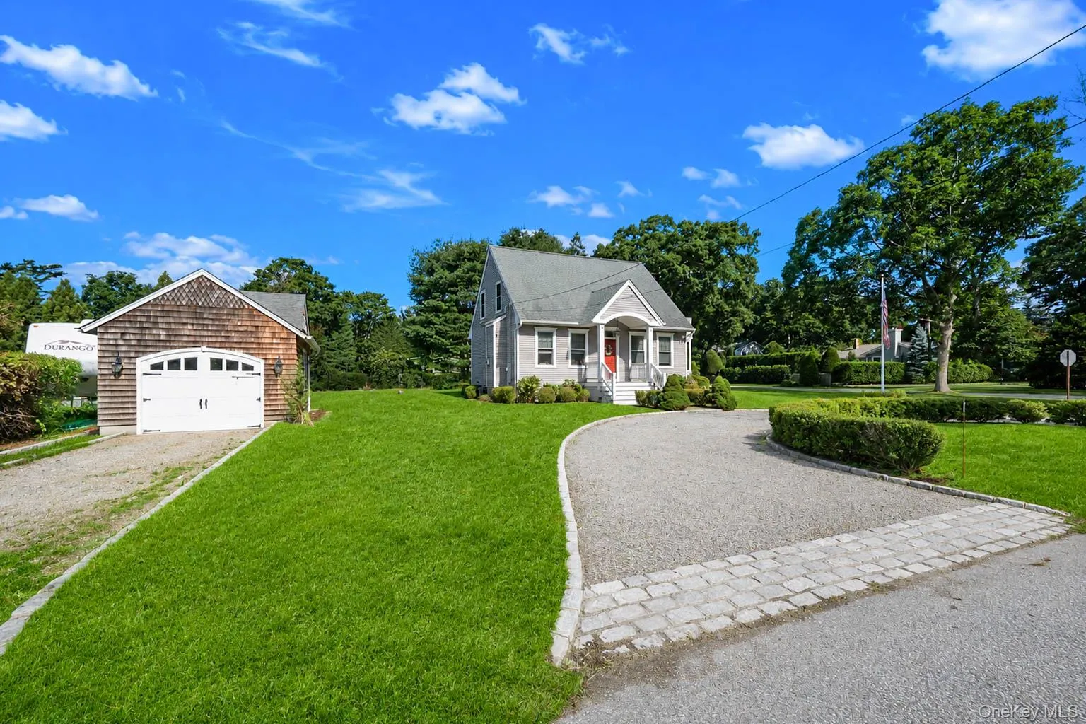 16 Foster Crossing, Southampton, NY, 3 Bedrooms Bedrooms, 8 Rooms Rooms,2 BathroomsBathrooms,Residential,For Rent,Foster,0,1028206 16 Foster Crossing, Southampton, NY, 3 Bedrooms Bedrooms, 8 Rooms Rooms,2 BathroomsBathrooms,Residential,For Rent,Foster,0,1028206