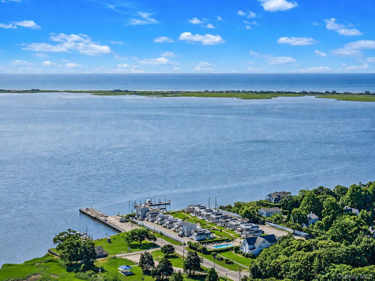16 Foster Crossing, Southampton, NY, 3 Bedrooms Bedrooms, 8 Rooms Rooms,2 BathroomsBathrooms,Residential,For Rent,Foster,0,1028206 16 Foster Crossing, Southampton, NY, 3 Bedrooms Bedrooms, 8 Rooms Rooms,2 BathroomsBathrooms,Residential,For Rent,Foster,0,1028206