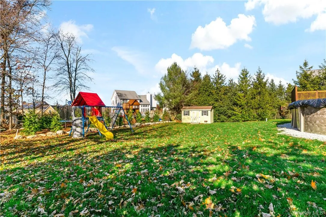 2301 Mohansic Avenue, Yorktown, NY, 4 Bedrooms Bedrooms, 10 Rooms Rooms,2 BathroomsBathrooms,Residential Lease,For Rent,Mohansic,0,1028218 2301 Mohansic Avenue, Yorktown, NY, 4 Bedrooms Bedrooms, 10 Rooms Rooms,2 BathroomsBathrooms,Residential Lease,For Rent,Mohansic,0,1028218