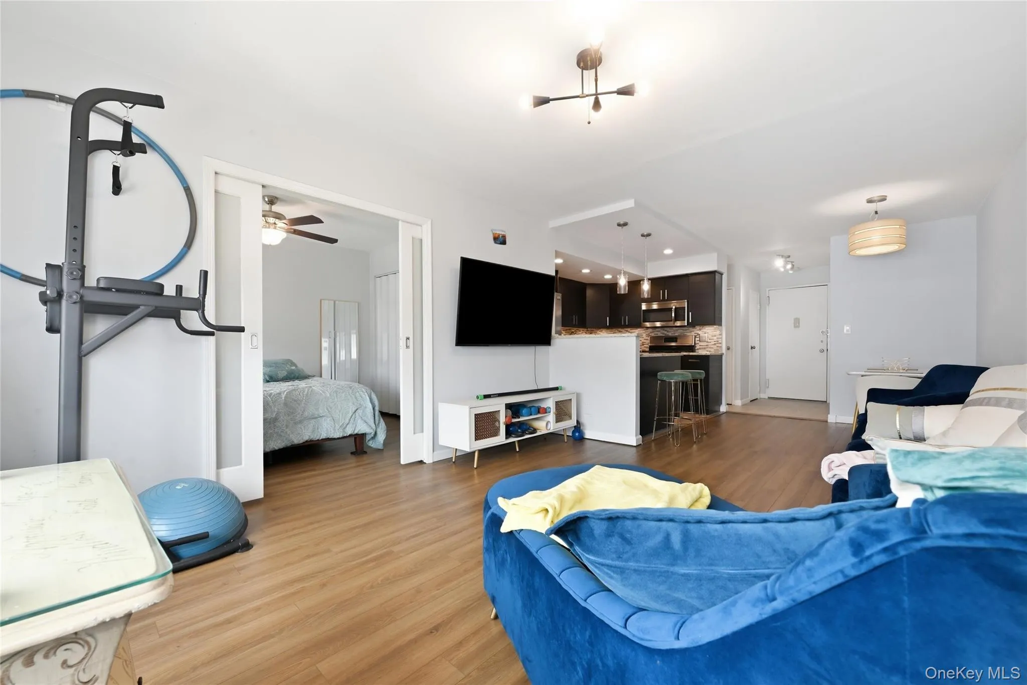 700 Shore Road, Long Beach, NY, 3 Rooms Rooms,1 BathroomBathrooms,Residential,For Rent,Shore,0,1028230 700 Shore Road, Long Beach, NY, 3 Rooms Rooms,1 BathroomBathrooms,Residential,For Rent,Shore,0,1028230