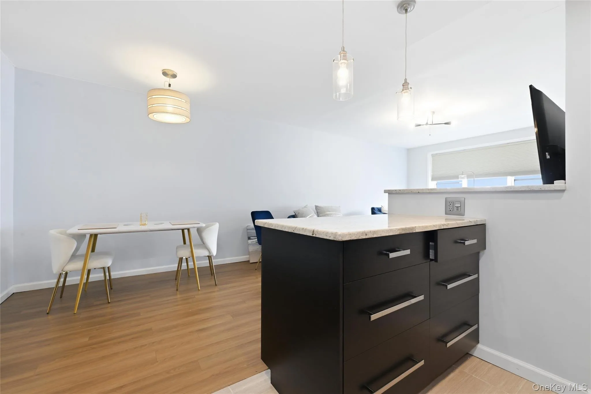 700 Shore Road, Long Beach, NY, 3 Rooms Rooms,1 BathroomBathrooms,Residential,For Rent,Shore,0,1028230 700 Shore Road, Long Beach, NY, 3 Rooms Rooms,1 BathroomBathrooms,Residential,For Rent,Shore,0,1028230
