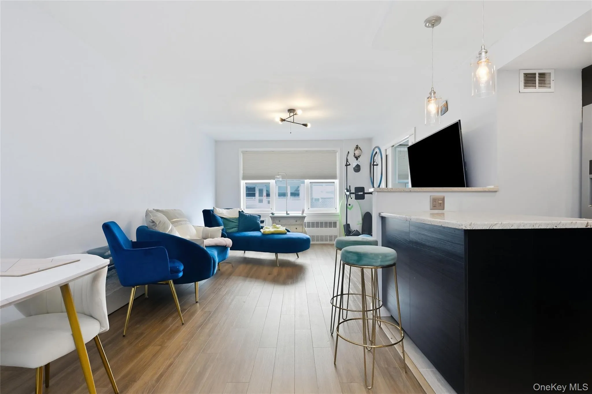700 Shore Road, Long Beach, NY, 3 Rooms Rooms,1 BathroomBathrooms,Residential,For Rent,Shore,0,1028230 700 Shore Road, Long Beach, NY, 3 Rooms Rooms,1 BathroomBathrooms,Residential,For Rent,Shore,0,1028230