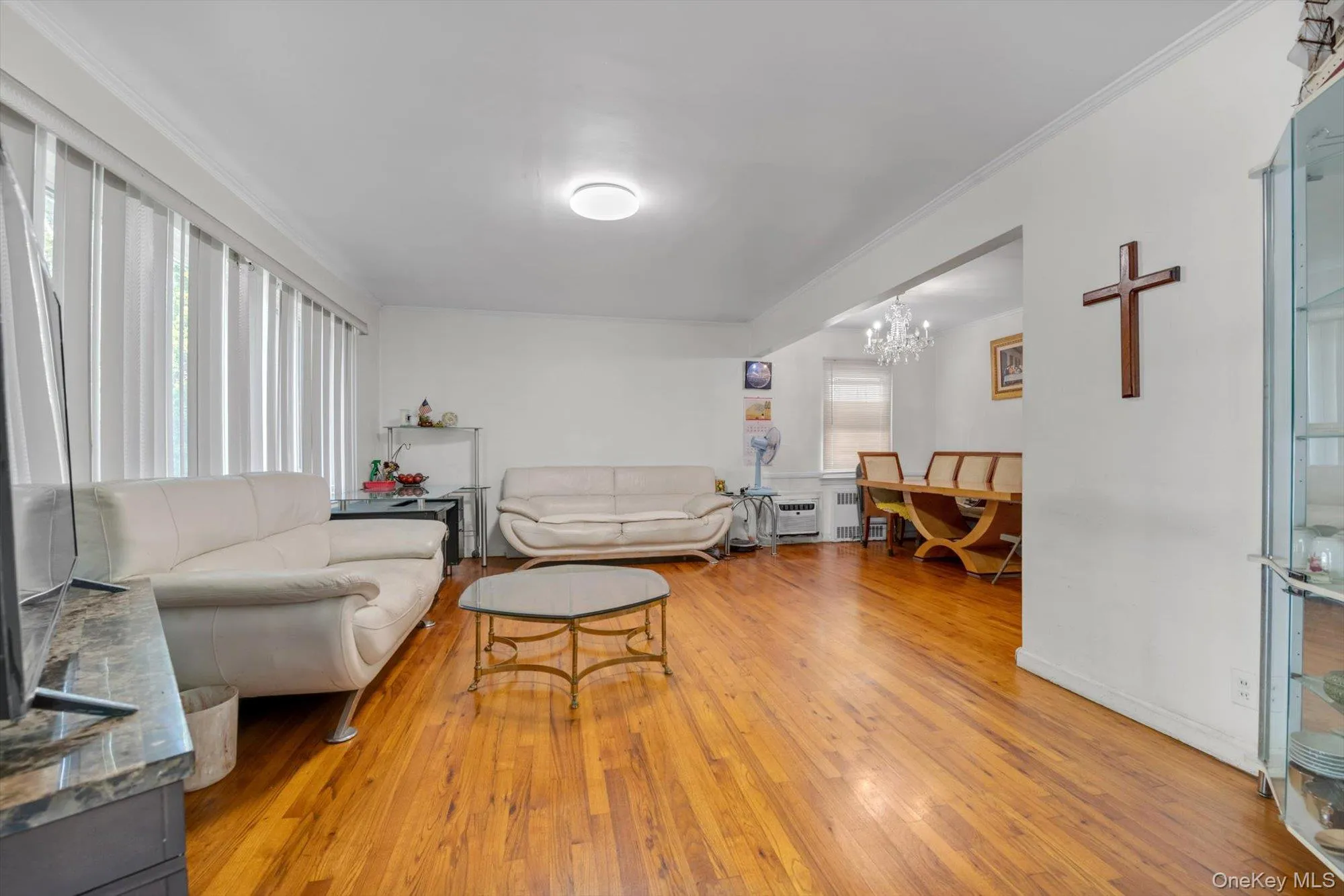 5011 175th Street, New York, NY, 3 Bedrooms Bedrooms, 6 Rooms Rooms,3 BathroomsBathrooms,Residential,For Rent,175th,0,1028235 5011 175th Street, New York, NY, 3 Bedrooms Bedrooms, 6 Rooms Rooms,3 BathroomsBathrooms,Residential,For Rent,175th,0,1028235