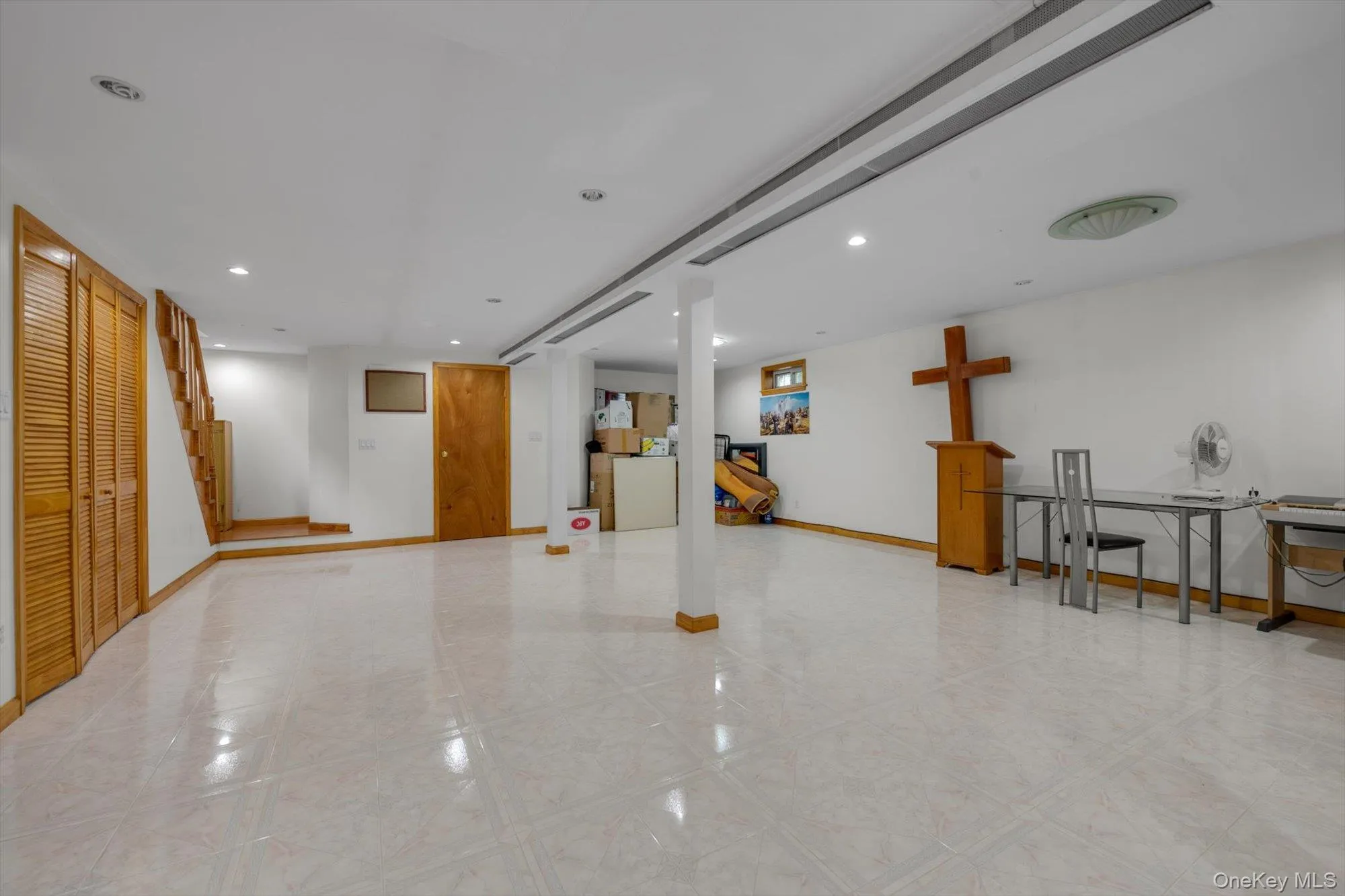 5011 175th Street, New York, NY, 3 Bedrooms Bedrooms, 6 Rooms Rooms,3 BathroomsBathrooms,Residential,For Rent,175th,0,1028235 5011 175th Street, New York, NY, 3 Bedrooms Bedrooms, 6 Rooms Rooms,3 BathroomsBathrooms,Residential,For Rent,175th,0,1028235