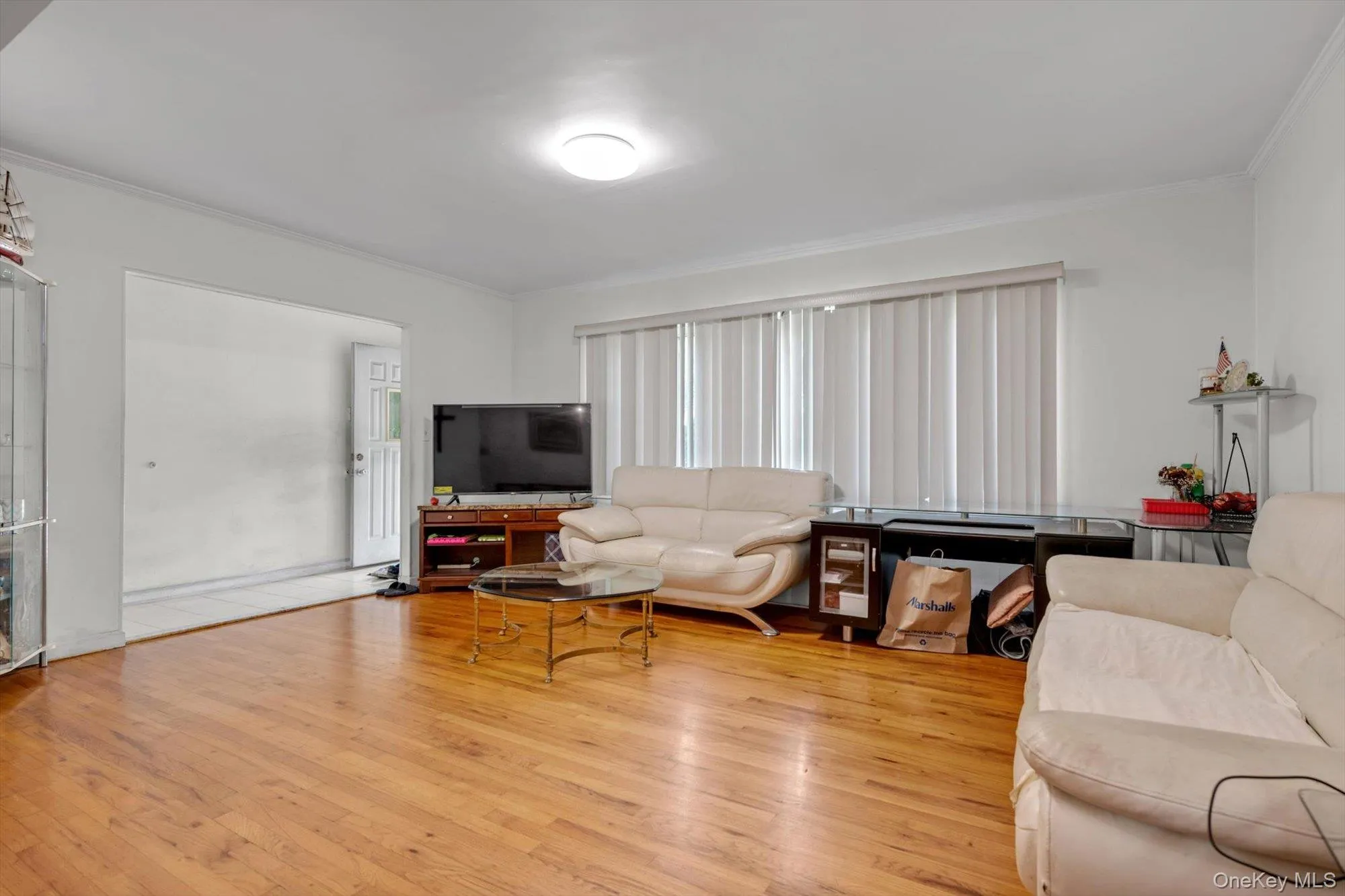 5011 175th Street, New York, NY, 3 Bedrooms Bedrooms, 6 Rooms Rooms,3 BathroomsBathrooms,Residential,For Rent,175th,0,1028235 5011 175th Street, New York, NY, 3 Bedrooms Bedrooms, 6 Rooms Rooms,3 BathroomsBathrooms,Residential,For Rent,175th,0,1028235