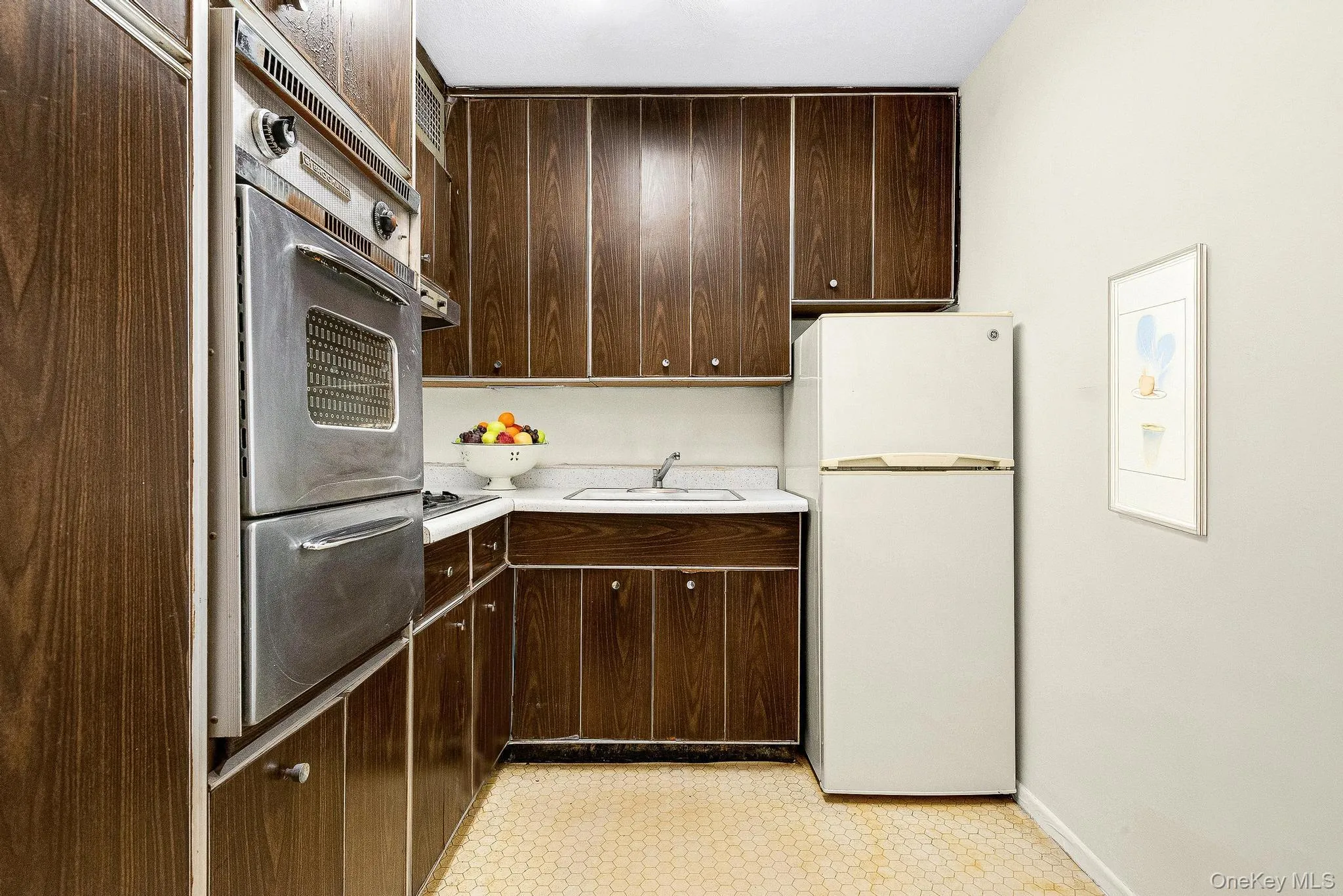 111-20 73rd Avenue, New York, NY, 3 Rooms Rooms,1 BathroomBathrooms,Residential,For Rent,73rd,0,1028237 111-20 73rd Avenue, New York, NY, 3 Rooms Rooms,1 BathroomBathrooms,Residential,For Rent,73rd,0,1028237