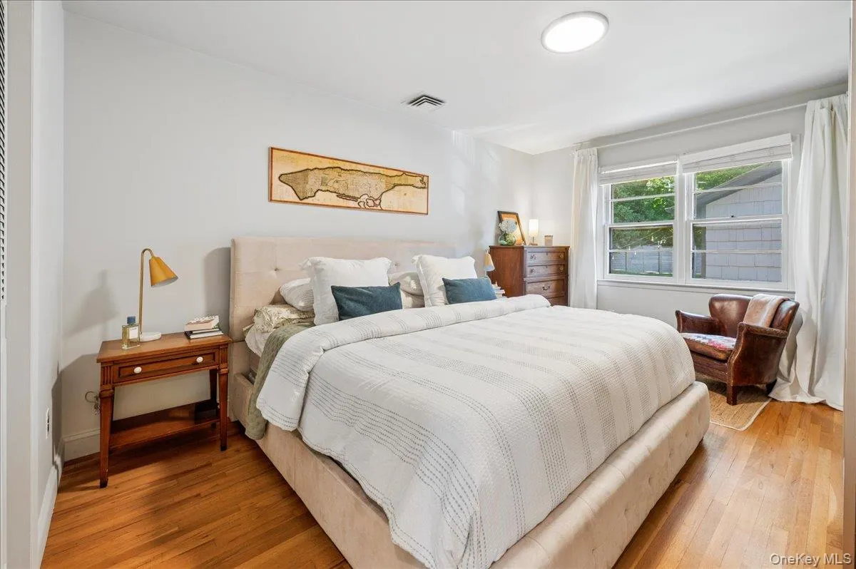 12 Livingston Avenue, Greenburgh, NY, 3 Bedrooms Bedrooms, 6 Rooms Rooms,2 BathroomsBathrooms,Residential,For Rent,Livingston,0,1028239 12 Livingston Avenue, Greenburgh, NY, 3 Bedrooms Bedrooms, 6 Rooms Rooms,2 BathroomsBathrooms,Residential,For Rent,Livingston,0,1028239