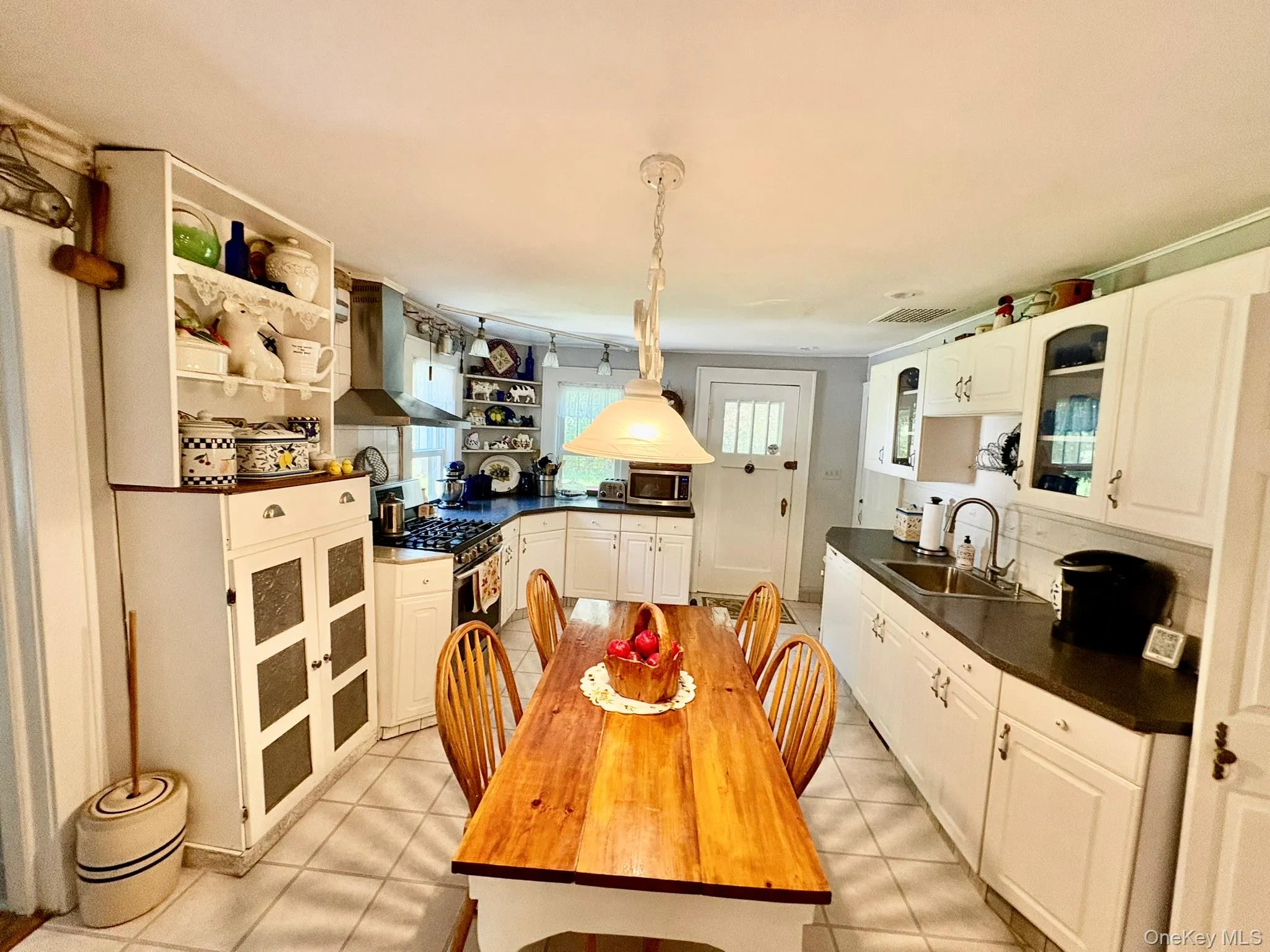909 County Road 93, Fremont, NY, 3 Bedrooms Bedrooms, 9 Rooms Rooms,2 BathroomsBathrooms,Residential,For Rent,County Road 93,0,1028240 909 County Road 93, Fremont, NY, 3 Bedrooms Bedrooms, 9 Rooms Rooms,2 BathroomsBathrooms,Residential,For Rent,County Road 93,0,1028240