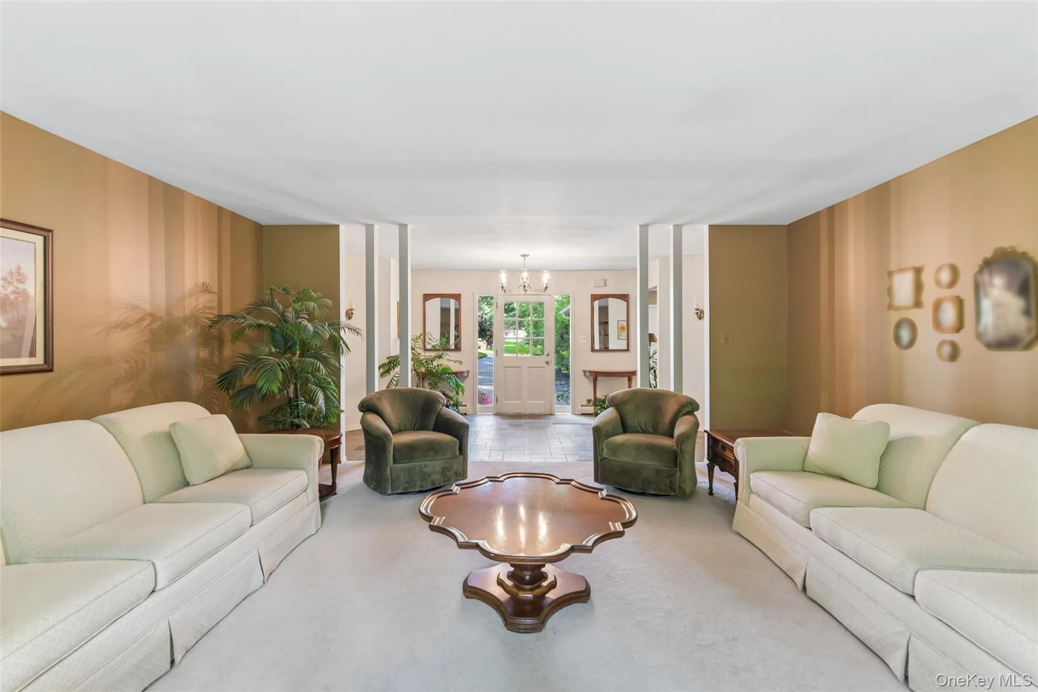 14 Mont Avenue, Huntington, NY, 4 Bedrooms Bedrooms, 9 Rooms Rooms,2 BathroomsBathrooms,Residential,For Rent,Mont,0,1028241 14 Mont Avenue, Huntington, NY, 4 Bedrooms Bedrooms, 9 Rooms Rooms,2 BathroomsBathrooms,Residential,For Rent,Mont,0,1028241