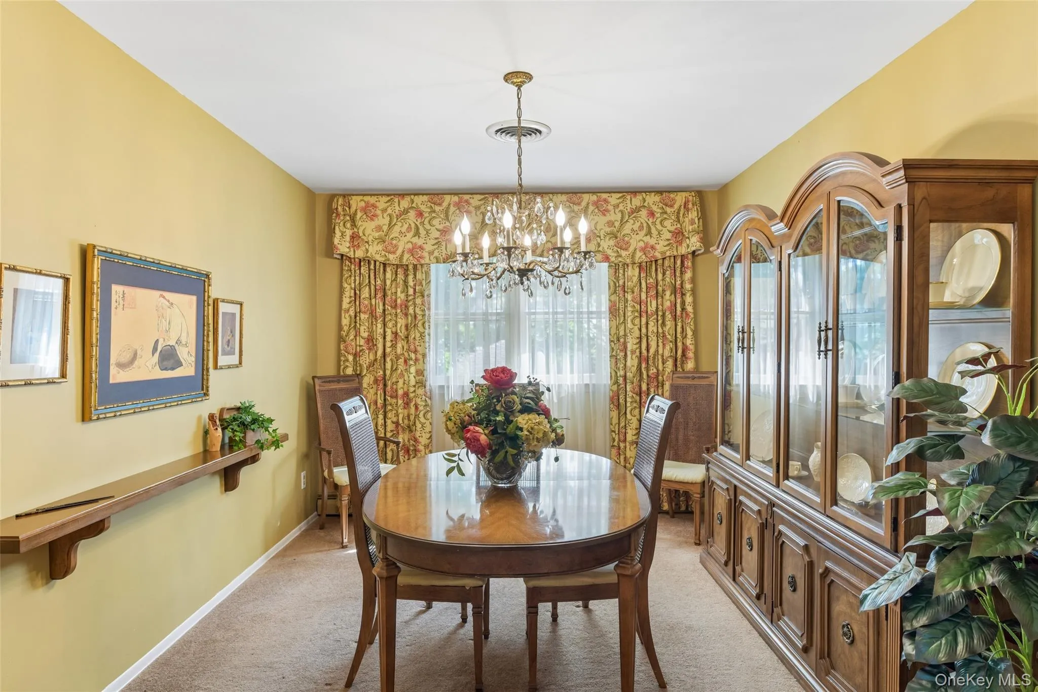 14 Mont Avenue, Huntington, NY, 4 Bedrooms Bedrooms, 9 Rooms Rooms,2 BathroomsBathrooms,Residential,For Rent,Mont,0,1028241 14 Mont Avenue, Huntington, NY, 4 Bedrooms Bedrooms, 9 Rooms Rooms,2 BathroomsBathrooms,Residential,For Rent,Mont,0,1028241