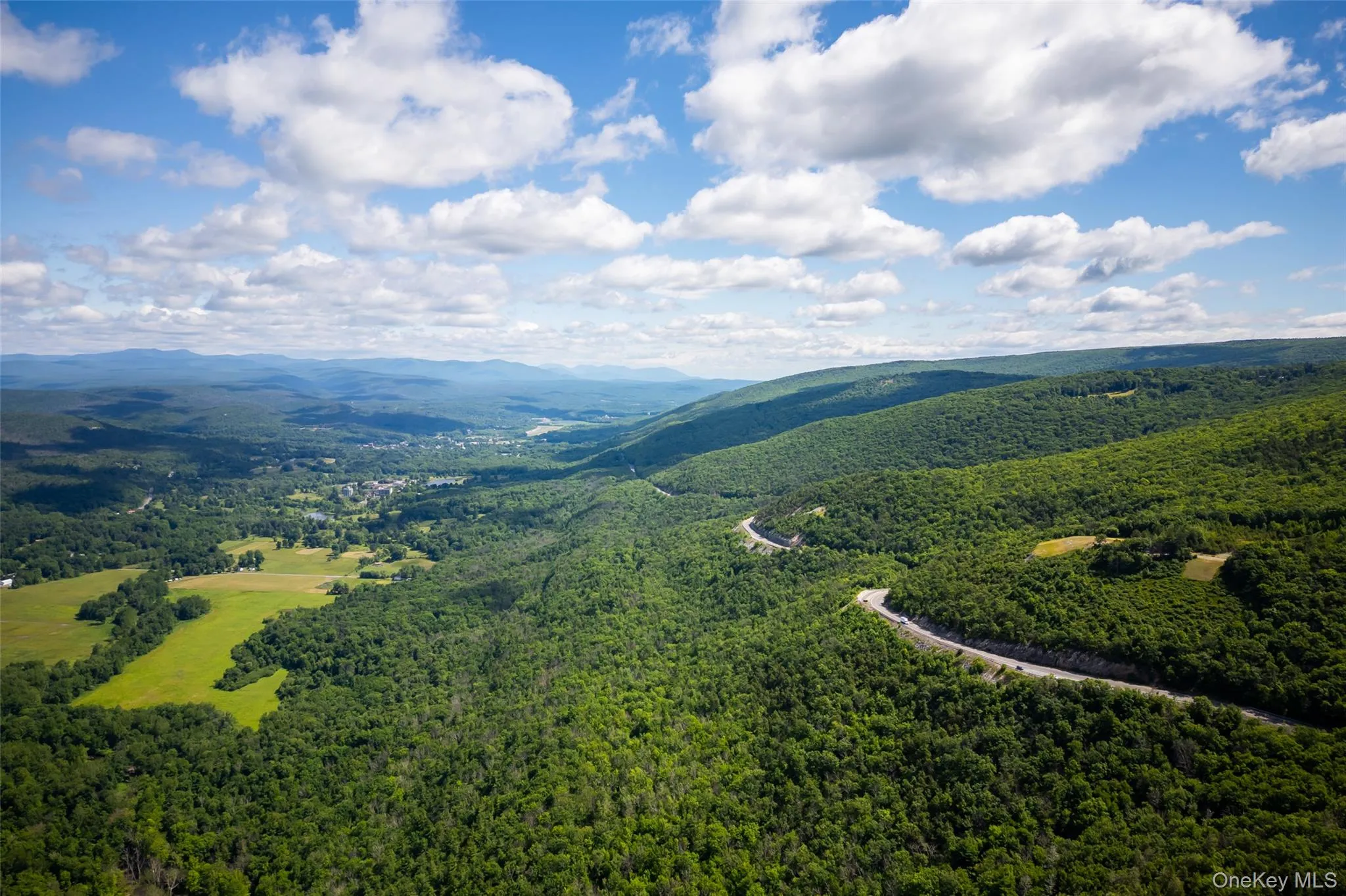 80 Hang Glider Road, Wawarsing, NY, 3 Bedrooms Bedrooms, 8 Rooms Rooms,1 BathroomBathrooms,Residential,For Rent,Hang Glider,0,1028243 80 Hang Glider Road, Wawarsing, NY, 3 Bedrooms Bedrooms, 8 Rooms Rooms,1 BathroomBathrooms,Residential,For Rent,Hang Glider,0,1028243
