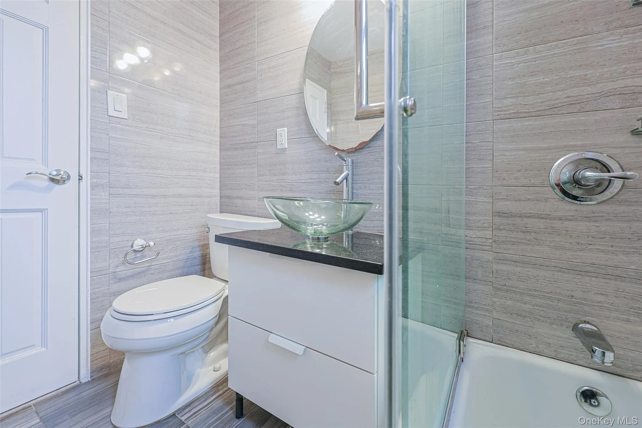 18-65 211th Street, New York, NY, 1 Bedroom Bedrooms, 5 Rooms Rooms,1 BathroomBathrooms,Residential,For Rent,211th,0,1028248 18-65 211th Street, New York, NY, 1 Bedroom Bedrooms, 5 Rooms Rooms,1 BathroomBathrooms,Residential,For Rent,211th,0,1028248