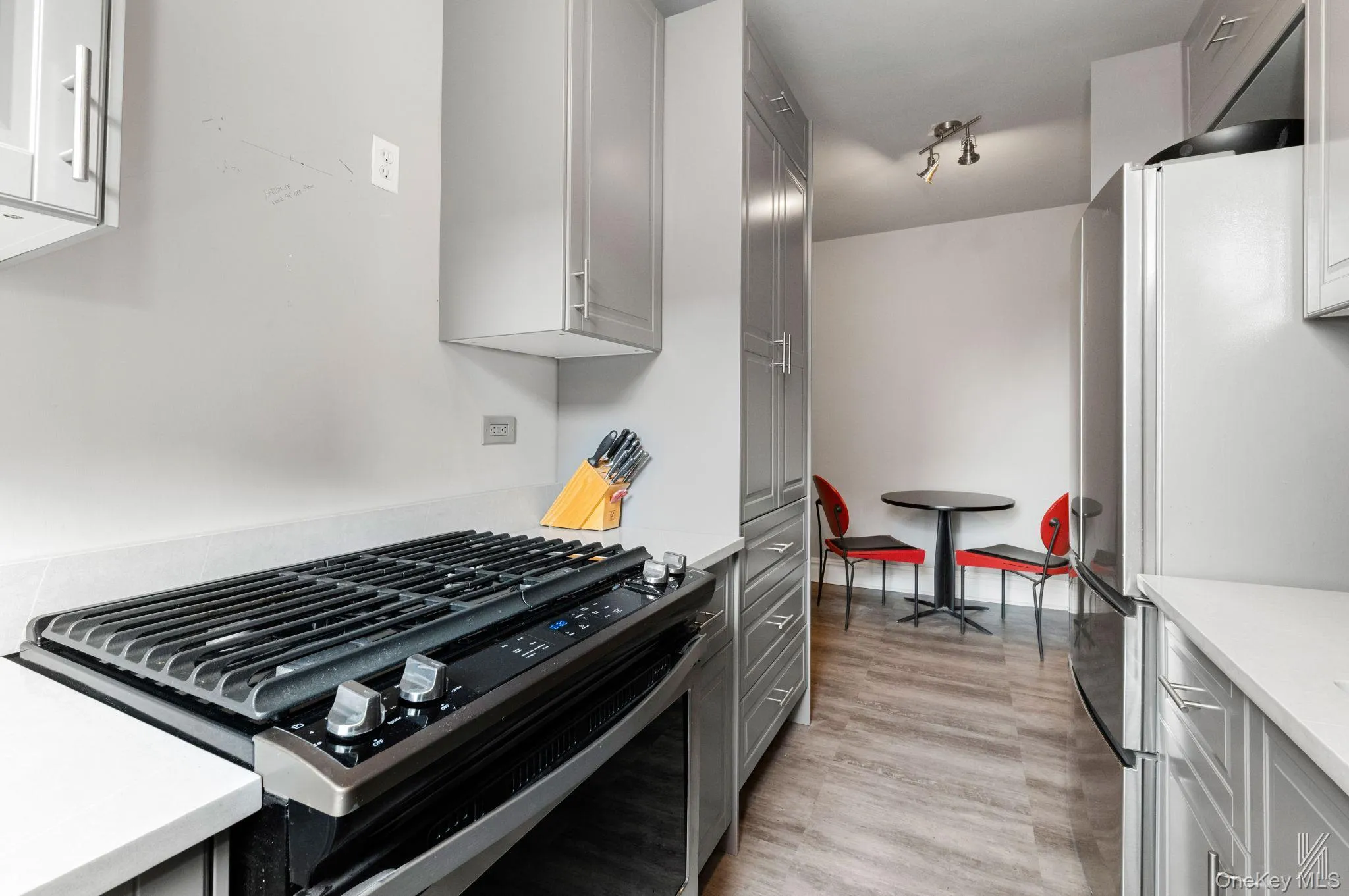 25-40 31st Avenue, New York, NY, 2 Bedrooms Bedrooms, 6 Rooms Rooms,2 BathroomsBathrooms,Residential,For Rent,31st,0,1028252 25-40 31st Avenue, New York, NY, 2 Bedrooms Bedrooms, 6 Rooms Rooms,2 BathroomsBathrooms,Residential,For Rent,31st,0,1028252