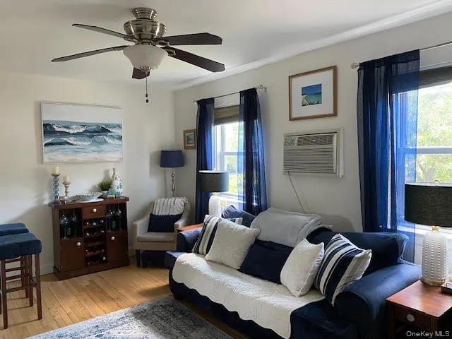 71-39 260th Street, New York, NY, 1 Bedroom Bedrooms, 3 Rooms Rooms,1 BathroomBathrooms,Residential,For Rent,260th,0,1028254 71-39 260th Street, New York, NY, 1 Bedroom Bedrooms, 3 Rooms Rooms,1 BathroomBathrooms,Residential,For Rent,260th,0,1028254