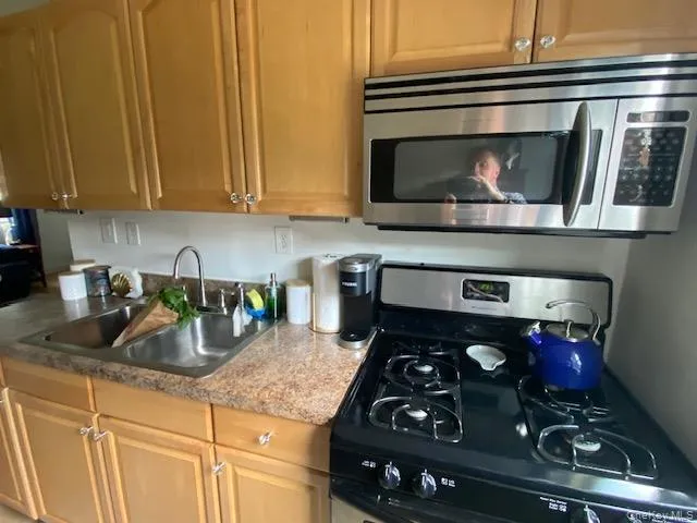 71-39 260th Street, New York, NY, 1 Bedroom Bedrooms, 3 Rooms Rooms,1 BathroomBathrooms,Residential,For Rent,260th,0,1028254 71-39 260th Street, New York, NY, 1 Bedroom Bedrooms, 3 Rooms Rooms,1 BathroomBathrooms,Residential,For Rent,260th,0,1028254