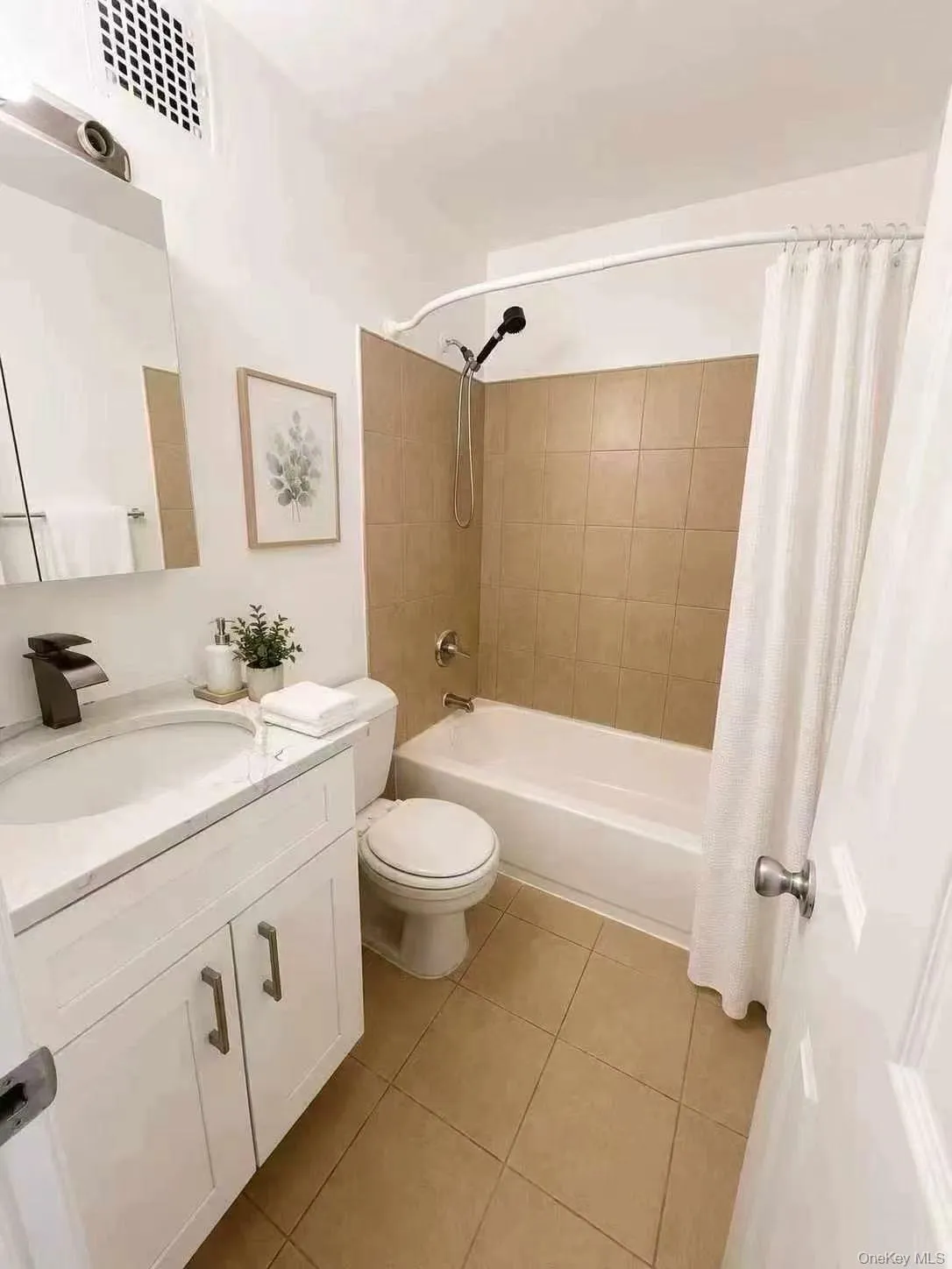 14468 38th Avenue, New York, NY, 2 Bedrooms Bedrooms, 3 Rooms Rooms,1 BathroomBathrooms,Residential,For Rent,38th,0,1028258 14468 38th Avenue, New York, NY, 2 Bedrooms Bedrooms, 3 Rooms Rooms,1 BathroomBathrooms,Residential,For Rent,38th,0,1028258