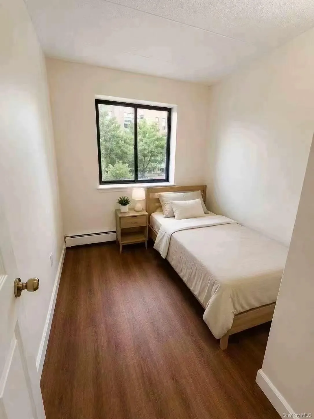14468 38th Avenue, New York, NY, 2 Bedrooms Bedrooms, 3 Rooms Rooms,1 BathroomBathrooms,Residential,For Rent,38th,0,1028258 14468 38th Avenue, New York, NY, 2 Bedrooms Bedrooms, 3 Rooms Rooms,1 BathroomBathrooms,Residential,For Rent,38th,0,1028258