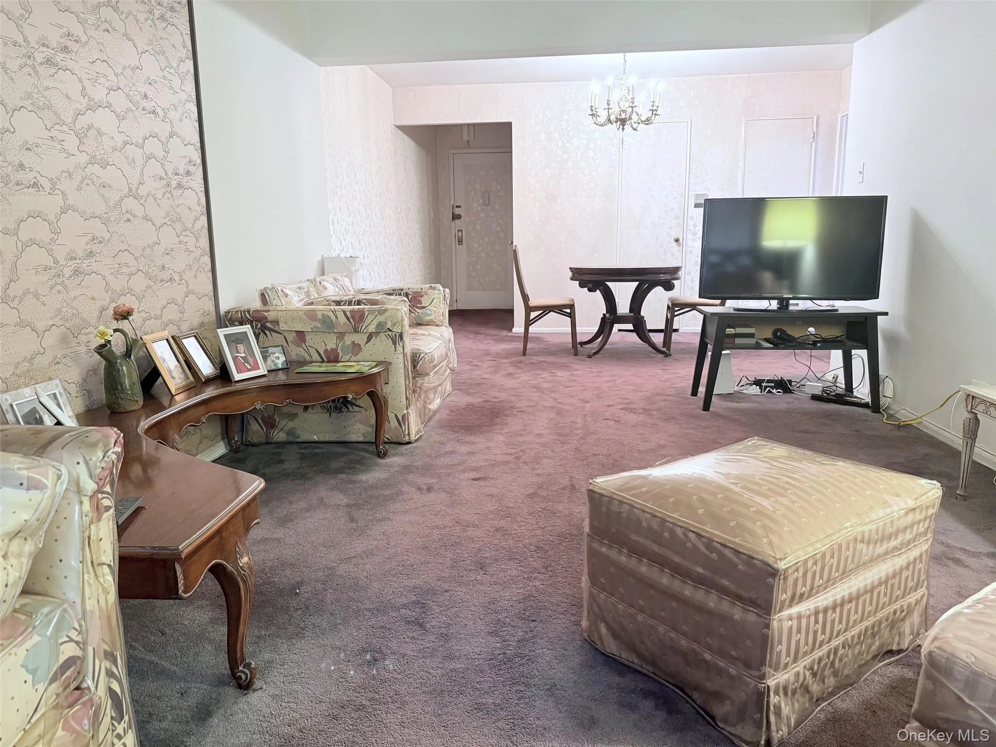 83-25 98th Street, New York, NY, 2 Bedrooms Bedrooms, 5 Rooms Rooms,1 BathroomBathrooms,Residential,For Rent,98th,0,1028263 83-25 98th Street, New York, NY, 2 Bedrooms Bedrooms, 5 Rooms Rooms,1 BathroomBathrooms,Residential,For Rent,98th,0,1028263