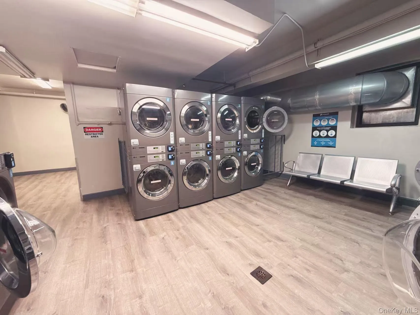 5803 Calloway Street, New York, NY, 1 Bedroom Bedrooms, 4 Rooms Rooms,1 BathroomBathrooms,Residential,For Rent,Calloway,0,1028264 5803 Calloway Street, New York, NY, 1 Bedroom Bedrooms, 4 Rooms Rooms,1 BathroomBathrooms,Residential,For Rent,Calloway,0,1028264