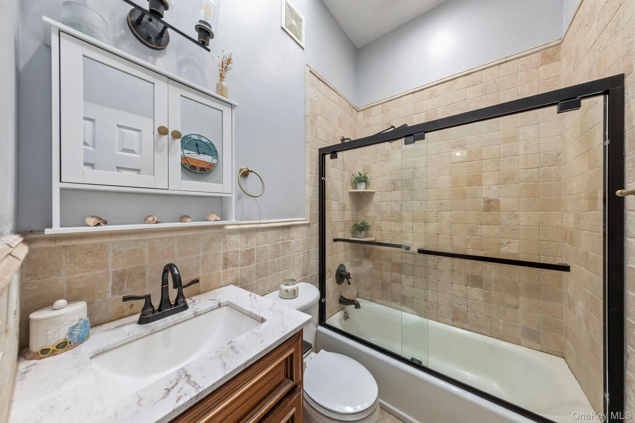 1 Anchorage Way, Hempstead, NY, 1 Bedroom Bedrooms, 5 Rooms Rooms,1 BathroomBathrooms,Residential,For Rent,Anchorage,0,1028266 1 Anchorage Way, Hempstead, NY, 1 Bedroom Bedrooms, 5 Rooms Rooms,1 BathroomBathrooms,Residential,For Rent,Anchorage,0,1028266