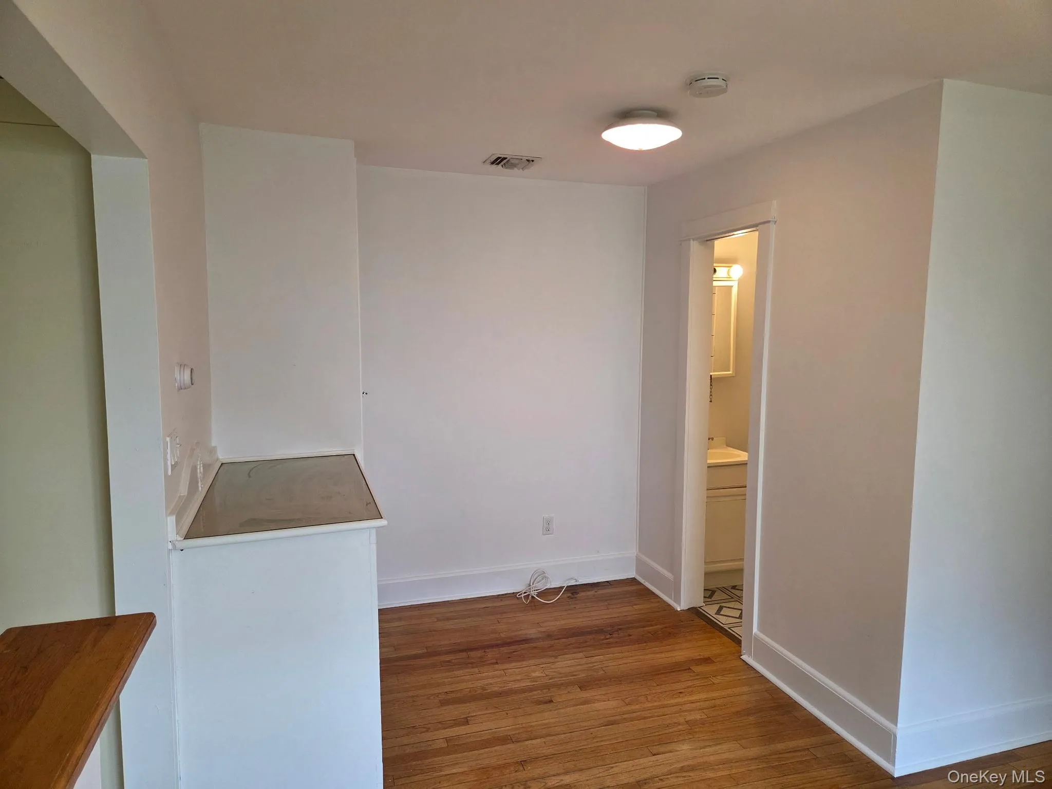 59 Beach Road, Stony Point, NY, 2 Bedrooms Bedrooms, 7 Rooms Rooms,2 BathroomsBathrooms,Residential Lease,For Rent,Beach,0,1028268 59 Beach Road, Stony Point, NY, 2 Bedrooms Bedrooms, 7 Rooms Rooms,2 BathroomsBathrooms,Residential Lease,For Rent,Beach,0,1028268