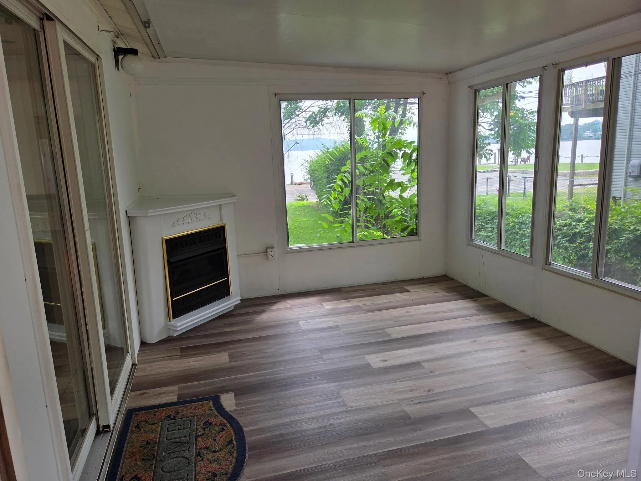 59 Beach Road, Stony Point, NY, 2 Bedrooms Bedrooms, 7 Rooms Rooms,2 BathroomsBathrooms,Residential Lease,For Rent,Beach,0,1028268 59 Beach Road, Stony Point, NY, 2 Bedrooms Bedrooms, 7 Rooms Rooms,2 BathroomsBathrooms,Residential Lease,For Rent,Beach,0,1028268