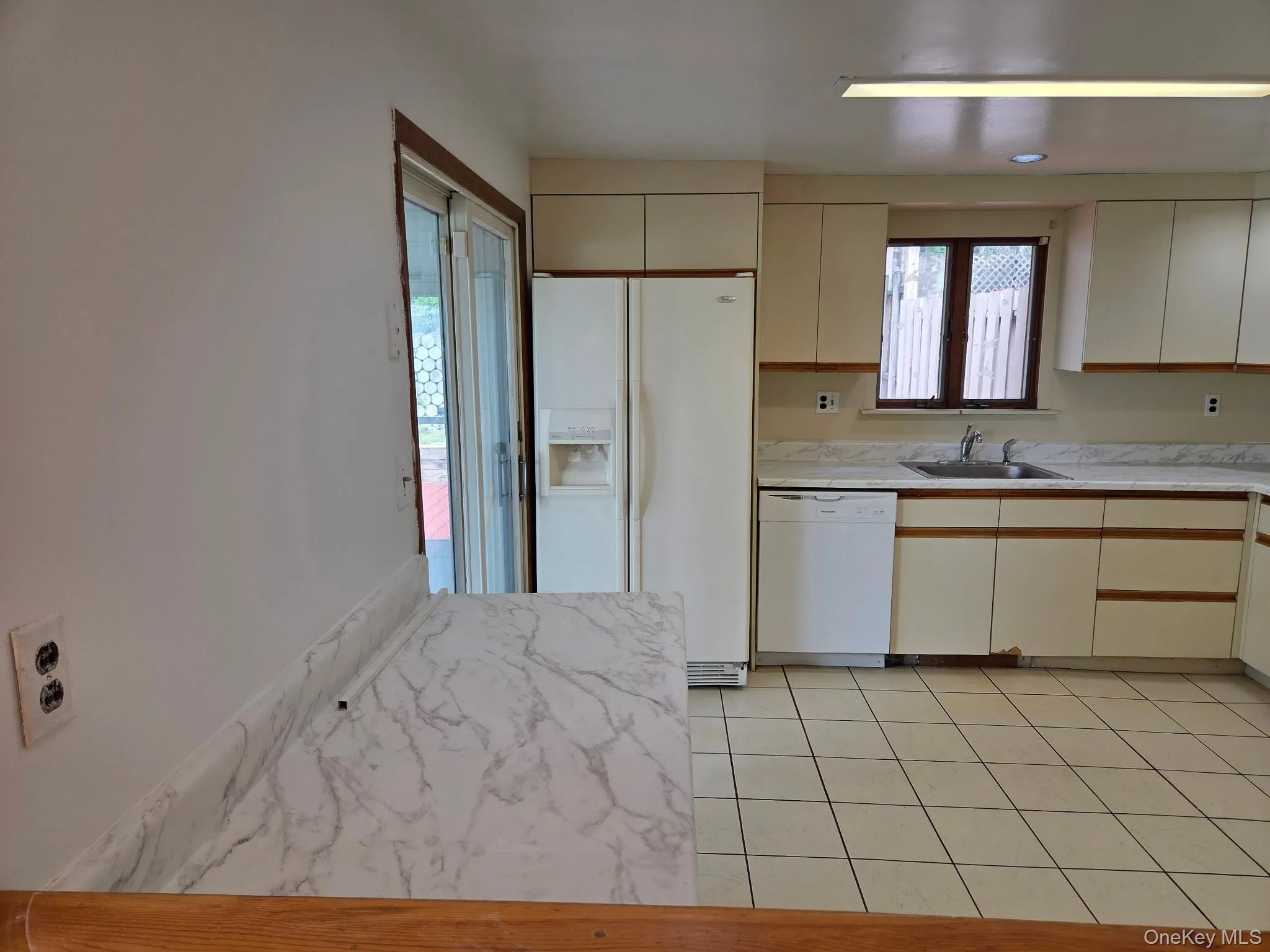 59 Beach Road, Stony Point, NY, 2 Bedrooms Bedrooms, 7 Rooms Rooms,2 BathroomsBathrooms,Residential Lease,For Rent,Beach,0,1028268 59 Beach Road, Stony Point, NY, 2 Bedrooms Bedrooms, 7 Rooms Rooms,2 BathroomsBathrooms,Residential Lease,For Rent,Beach,0,1028268