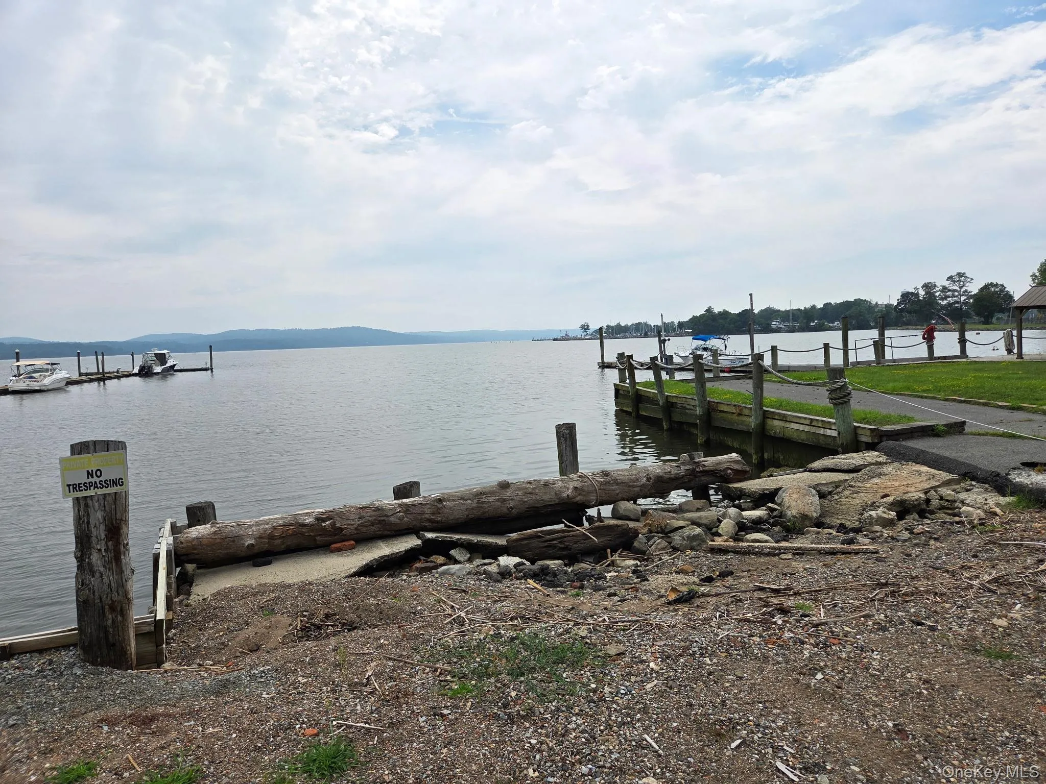 59 Beach Road, Stony Point, NY, 2 Bedrooms Bedrooms, 7 Rooms Rooms,2 BathroomsBathrooms,Residential Lease,For Rent,Beach,0,1028268 59 Beach Road, Stony Point, NY, 2 Bedrooms Bedrooms, 7 Rooms Rooms,2 BathroomsBathrooms,Residential Lease,For Rent,Beach,0,1028268