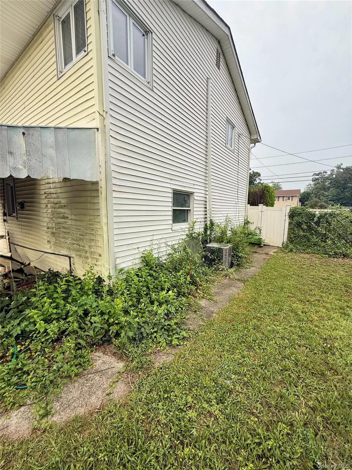 411 Mayflower Avenue, Islip, NY, 5 Bedrooms Bedrooms, 9 Rooms Rooms,3 BathroomsBathrooms,Residential,For Rent,Mayflower,0,1028270 411 Mayflower Avenue, Islip, NY, 5 Bedrooms Bedrooms, 9 Rooms Rooms,3 BathroomsBathrooms,Residential,For Rent,Mayflower,0,1028270