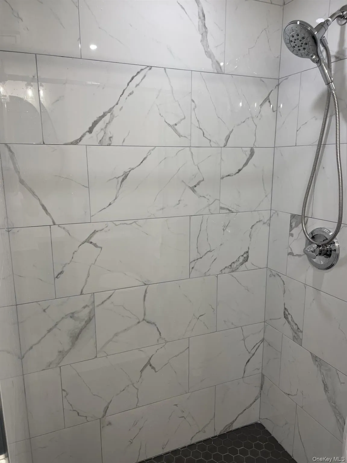 53 Haven Avenue, North Hempstead, NY, 2 Bedrooms Bedrooms, 4 Rooms Rooms,1 BathroomBathrooms,Residential Lease,For Rent,Haven,0,1028271 53 Haven Avenue, North Hempstead, NY, 2 Bedrooms Bedrooms, 4 Rooms Rooms,1 BathroomBathrooms,Residential Lease,For Rent,Haven,0,1028271