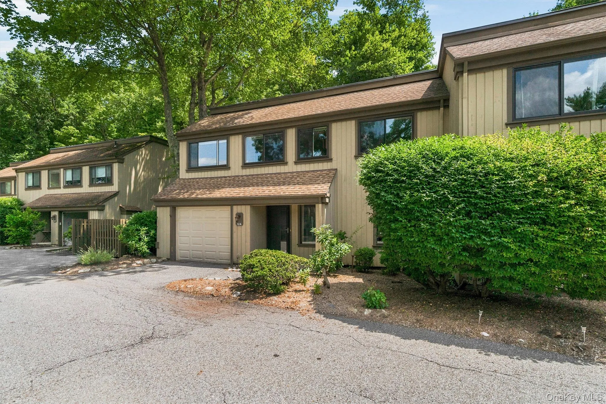 12 Heritage Hills, Somers, NY, 2 Bedrooms Bedrooms, 6 Rooms Rooms,2 BathroomsBathrooms,Residential,For Rent,Heritage,0,1028275 12 Heritage Hills, Somers, NY, 2 Bedrooms Bedrooms, 6 Rooms Rooms,2 BathroomsBathrooms,Residential,For Rent,Heritage,0,1028275