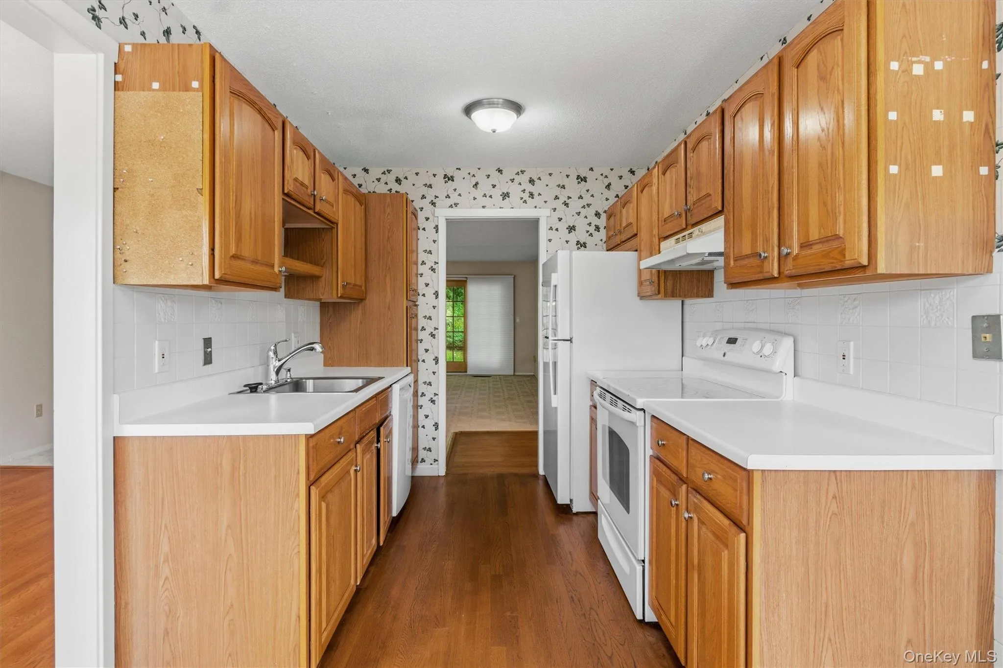 12 Heritage Hills, Somers, NY, 2 Bedrooms Bedrooms, 6 Rooms Rooms,2 BathroomsBathrooms,Residential,For Rent,Heritage,0,1028275 12 Heritage Hills, Somers, NY, 2 Bedrooms Bedrooms, 6 Rooms Rooms,2 BathroomsBathrooms,Residential,For Rent,Heritage,0,1028275