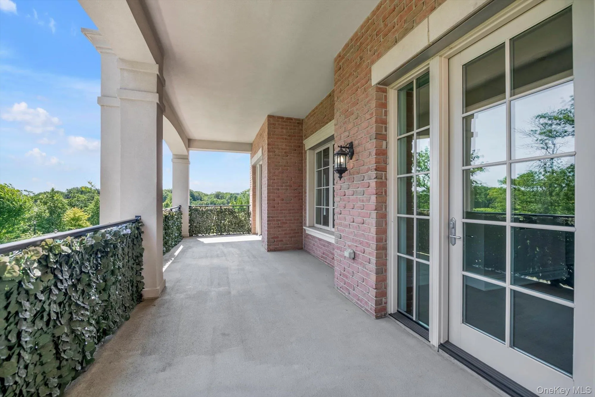 3000 Royal Court, North Hempstead, NY, 2 Bedrooms Bedrooms, 6 Rooms Rooms,2 BathroomsBathrooms,Residential,For Rent,Royal,0,1028278 3000 Royal Court, North Hempstead, NY, 2 Bedrooms Bedrooms, 6 Rooms Rooms,2 BathroomsBathrooms,Residential,For Rent,Royal,0,1028278