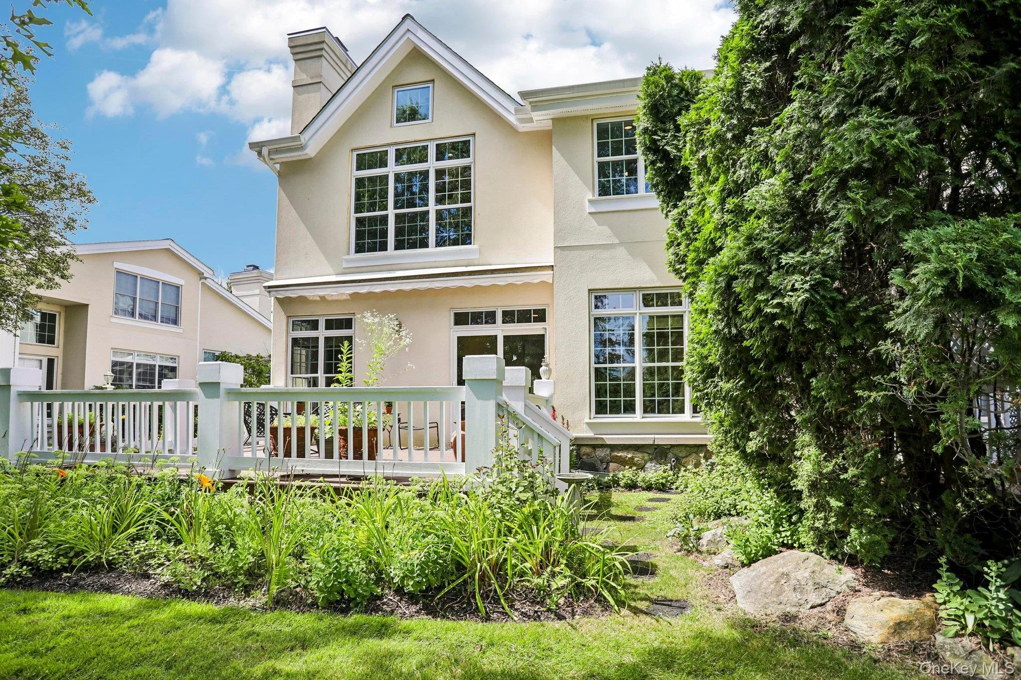 15 Doral Greens Drive, Rye Town, NY, 3 Bedrooms Bedrooms, 7 Rooms Rooms,2 BathroomsBathrooms,Residential,For Rent,Doral Greens,0,1028282 15 Doral Greens Drive, Rye Town, NY, 3 Bedrooms Bedrooms, 7 Rooms Rooms,2 BathroomsBathrooms,Residential,For Rent,Doral Greens,0,1028282