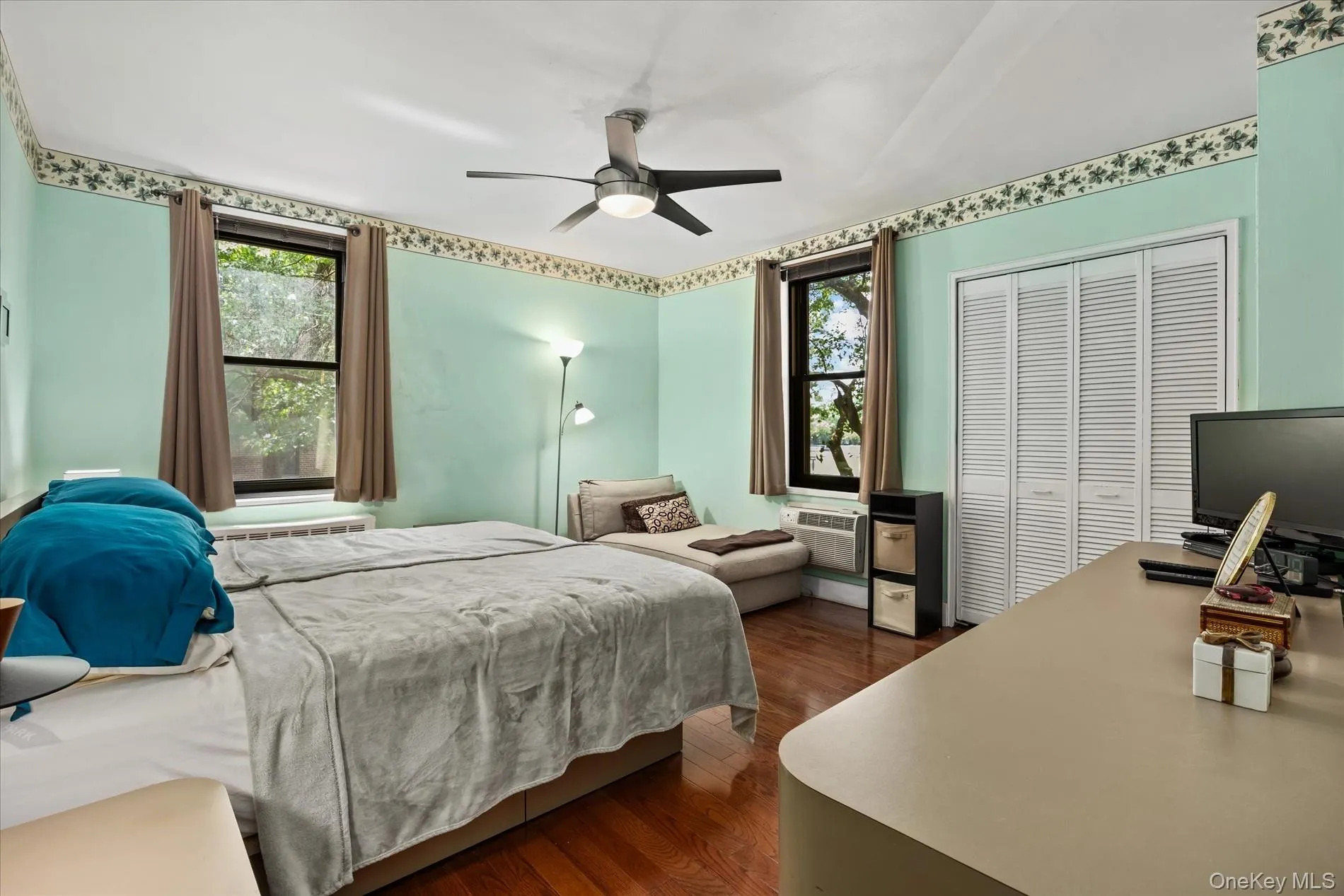 139-15 83rd Avenue, New York, NY, 3 Bedrooms Bedrooms, 6 Rooms Rooms,1 BathroomBathrooms,Residential,For Rent,83rd,0,1028285 139-15 83rd Avenue, New York, NY, 3 Bedrooms Bedrooms, 6 Rooms Rooms,1 BathroomBathrooms,Residential,For Rent,83rd,0,1028285