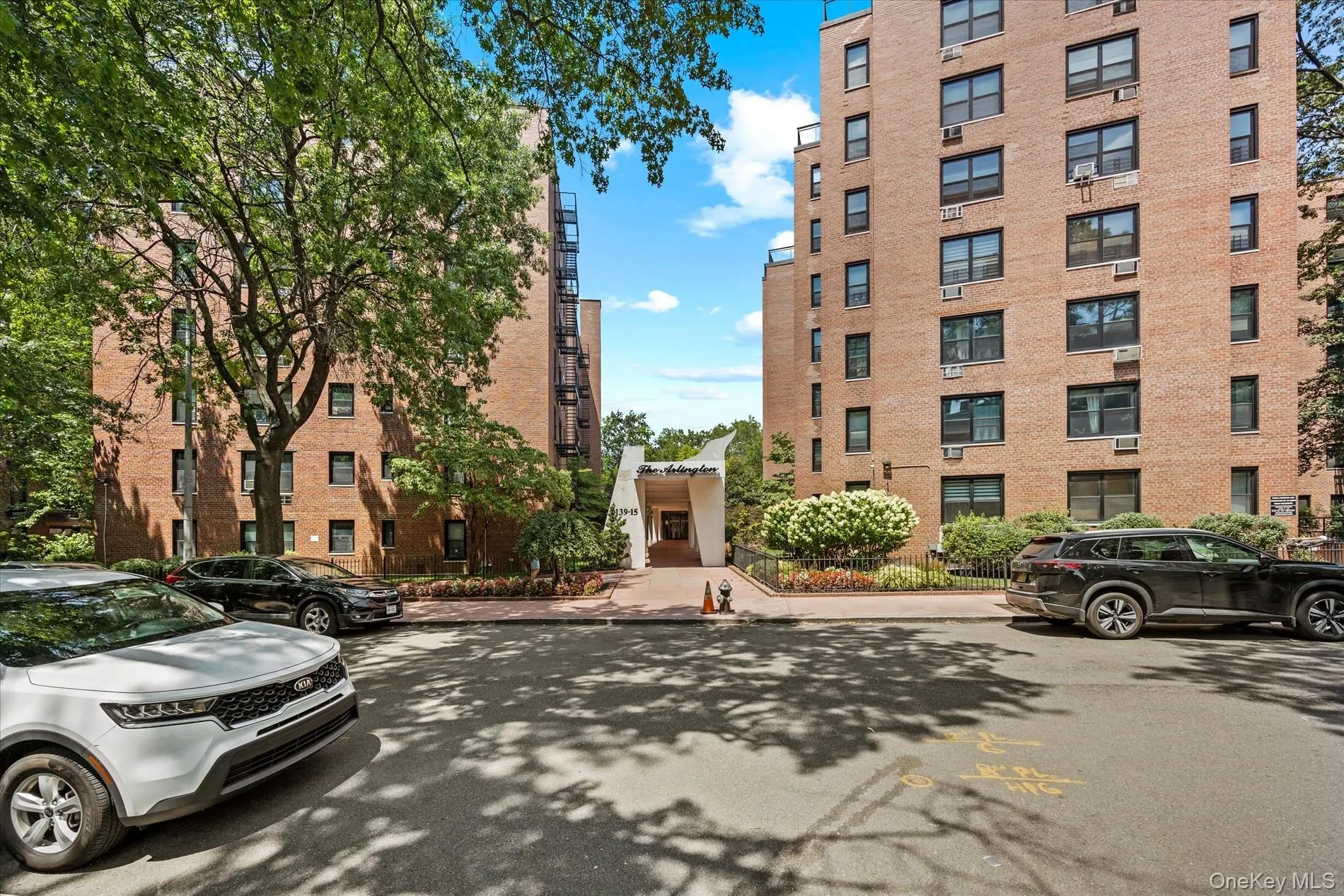 139-15 83rd Avenue, New York, NY, 3 Bedrooms Bedrooms, 6 Rooms Rooms,1 BathroomBathrooms,Residential,For Rent,83rd,0,1028285 139-15 83rd Avenue, New York, NY, 3 Bedrooms Bedrooms, 6 Rooms Rooms,1 BathroomBathrooms,Residential,For Rent,83rd,0,1028285