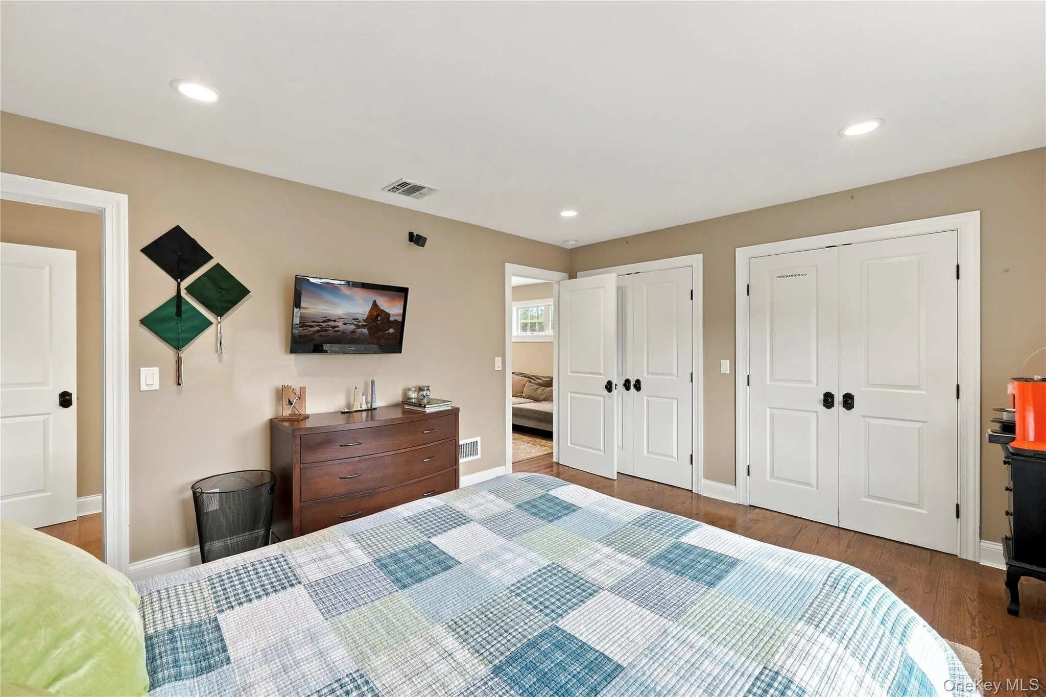 43 Shore Road, Southampton, NY, 4 Bedrooms Bedrooms, 8 Rooms Rooms,3 BathroomsBathrooms,Residential,For Rent,Shore,0,1028286 43 Shore Road, Southampton, NY, 4 Bedrooms Bedrooms, 8 Rooms Rooms,3 BathroomsBathrooms,Residential,For Rent,Shore,0,1028286