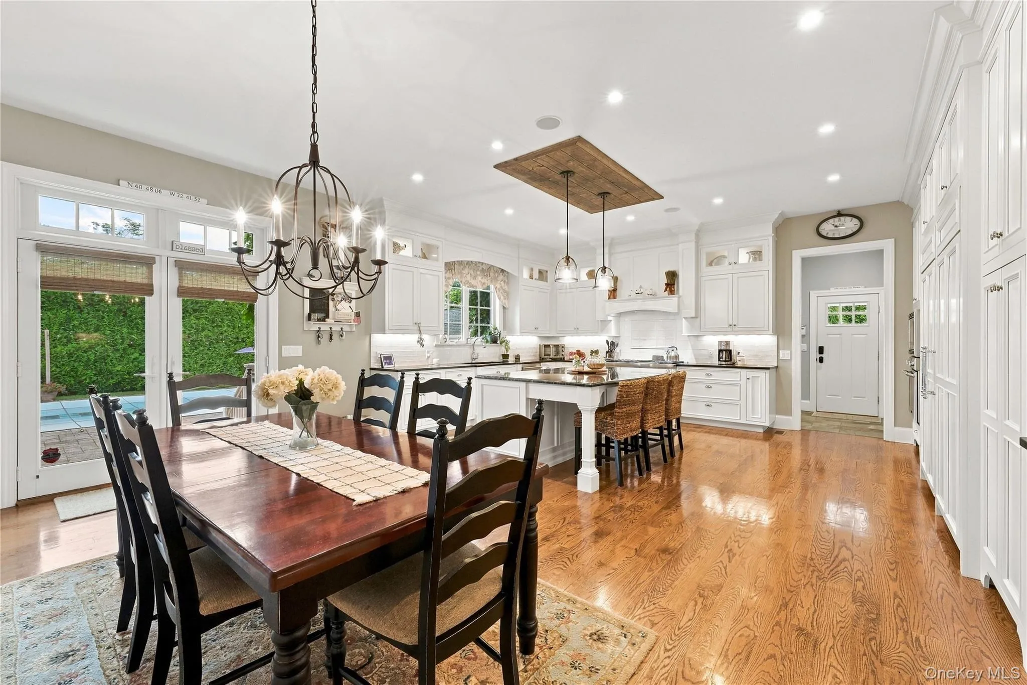 43 Shore Road, Southampton, NY, 4 Bedrooms Bedrooms, 8 Rooms Rooms,3 BathroomsBathrooms,Residential,For Rent,Shore,0,1028286 43 Shore Road, Southampton, NY, 4 Bedrooms Bedrooms, 8 Rooms Rooms,3 BathroomsBathrooms,Residential,For Rent,Shore,0,1028286