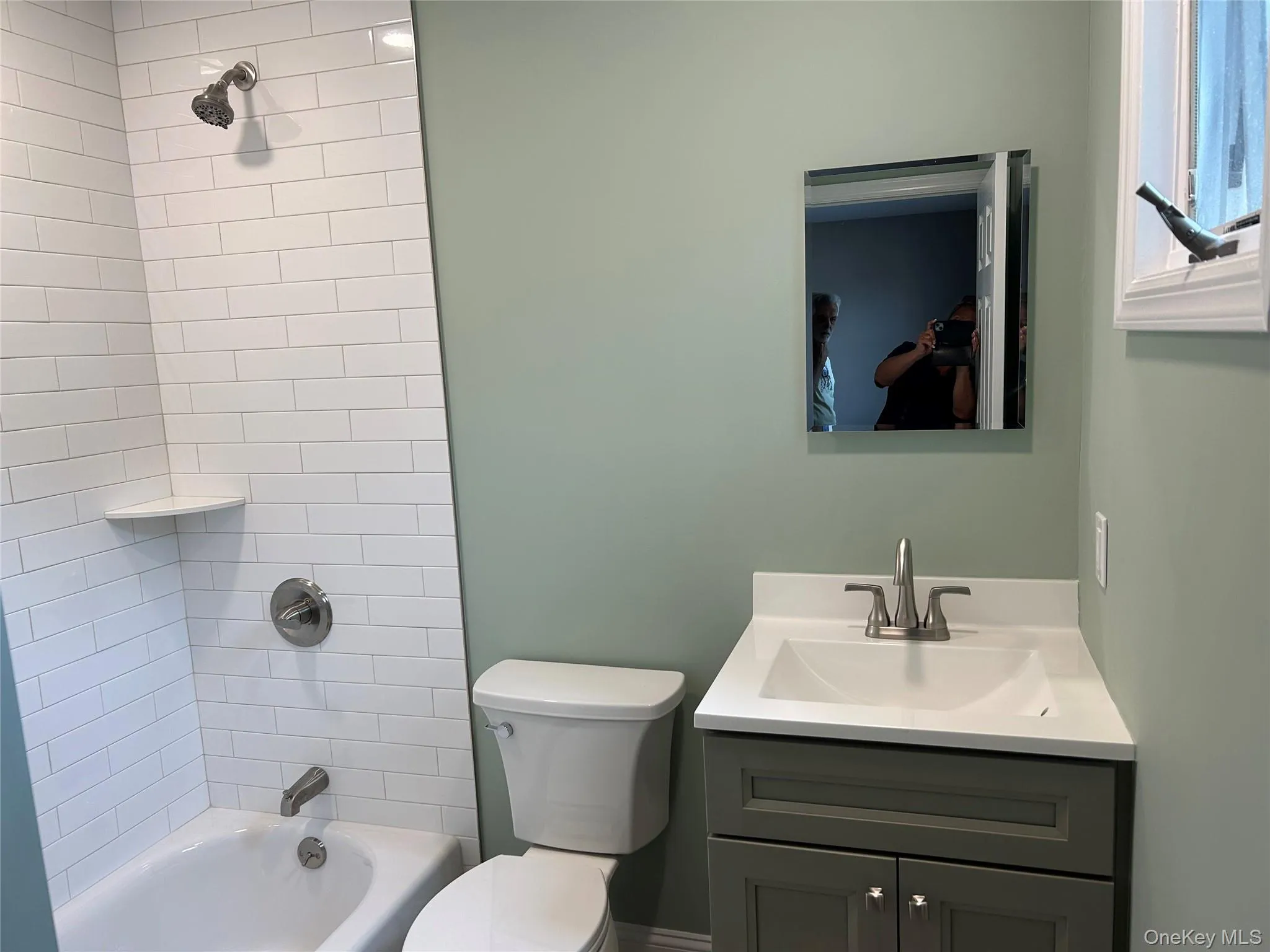 85 Ralph Avenue, Babylon, NY, 3 Bedrooms Bedrooms, 6 Rooms Rooms,2 BathroomsBathrooms,Residential Lease,For Rent,Ralph,0,1028298 85 Ralph Avenue, Babylon, NY, 3 Bedrooms Bedrooms, 6 Rooms Rooms,2 BathroomsBathrooms,Residential Lease,For Rent,Ralph,0,1028298