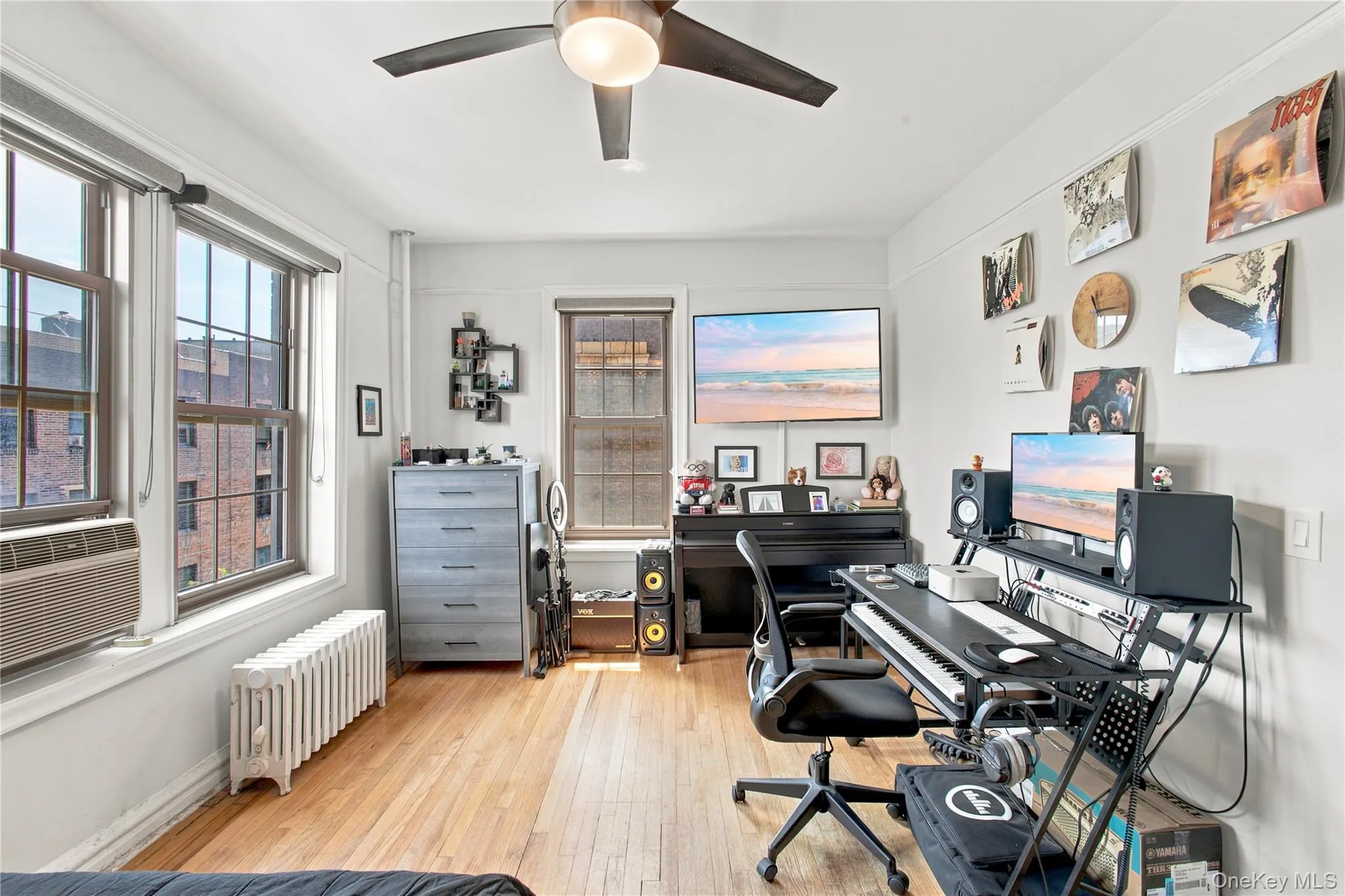 1100 Grand Concourse, New York, NY, 2 Bedrooms Bedrooms, 6 Rooms Rooms,1 BathroomBathrooms,Residential,For Rent,Grand Concourse,0,1028310 1100 Grand Concourse, New York, NY, 2 Bedrooms Bedrooms, 6 Rooms Rooms,1 BathroomBathrooms,Residential,For Rent,Grand Concourse,0,1028310