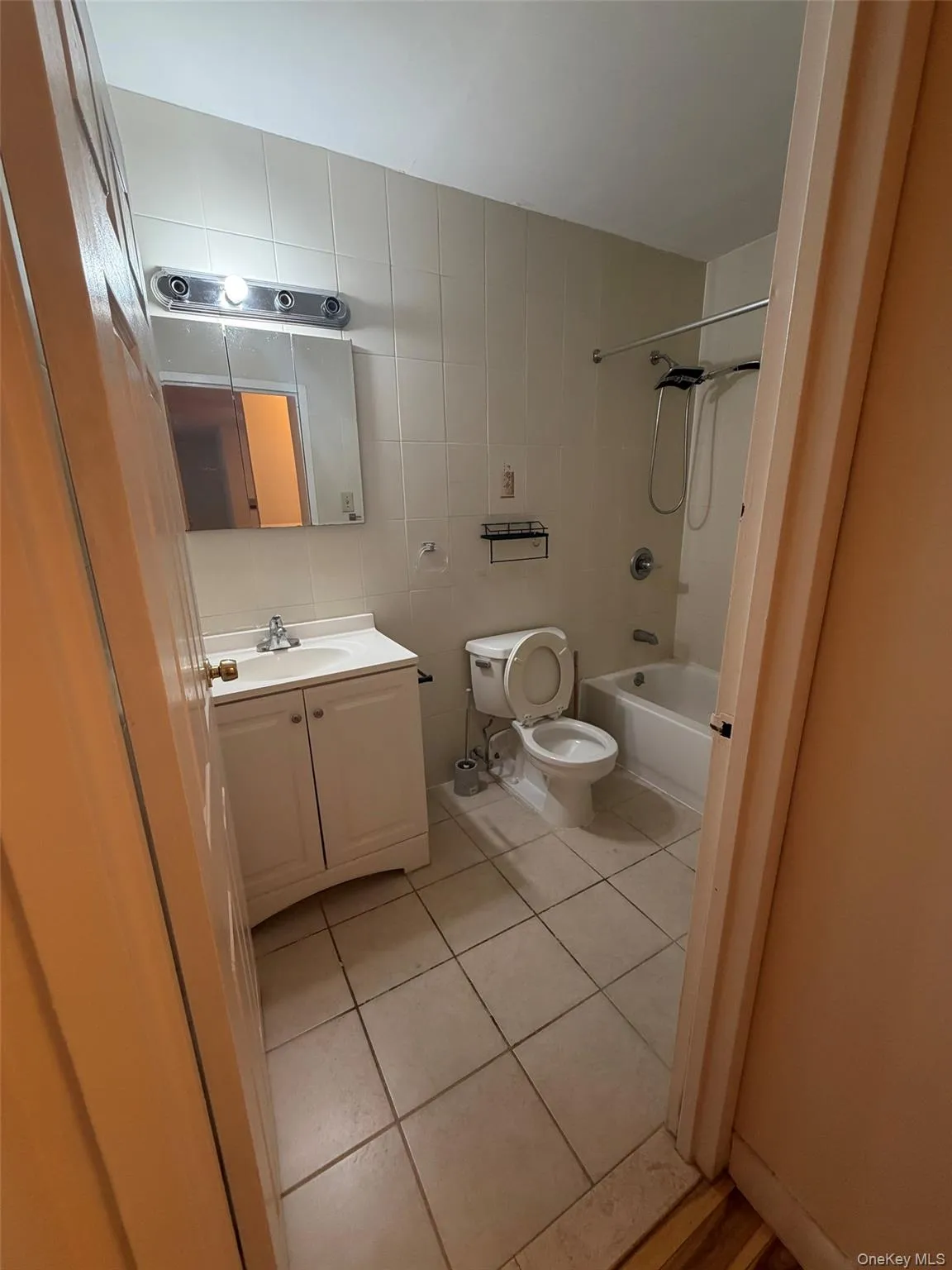 3641 Union Street, New York, NY, 2 Bedrooms Bedrooms, 5 Rooms Rooms,1 BathroomBathrooms,Residential Lease,For Rent,Union,0,1028314 3641 Union Street, New York, NY, 2 Bedrooms Bedrooms, 5 Rooms Rooms,1 BathroomBathrooms,Residential Lease,For Rent,Union,0,1028314